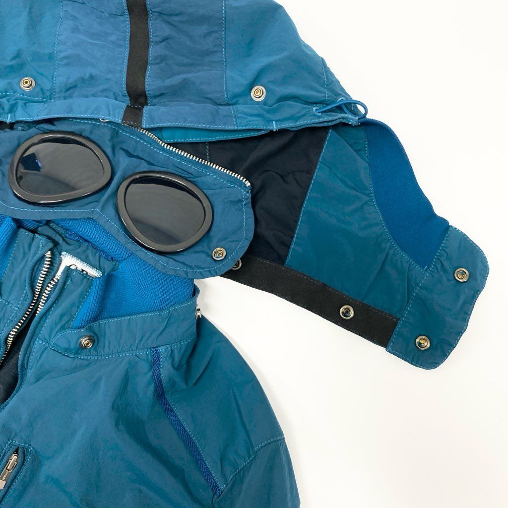 40l25【美品】C.P.COMPANY シーピーカンパニー ゴーグルジャケット