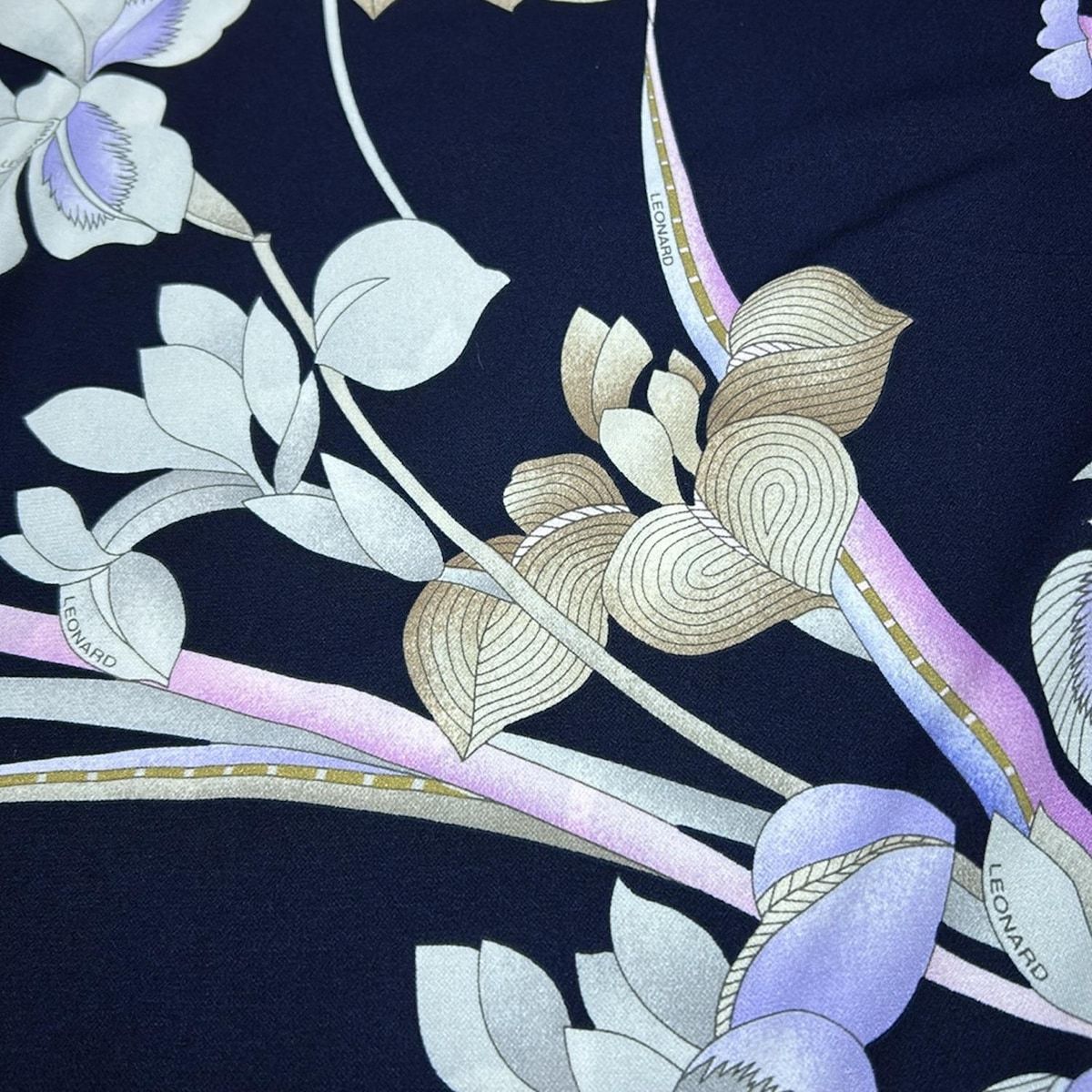 レオナール 長袖カットソー サイズL レディース - ダークネイビー