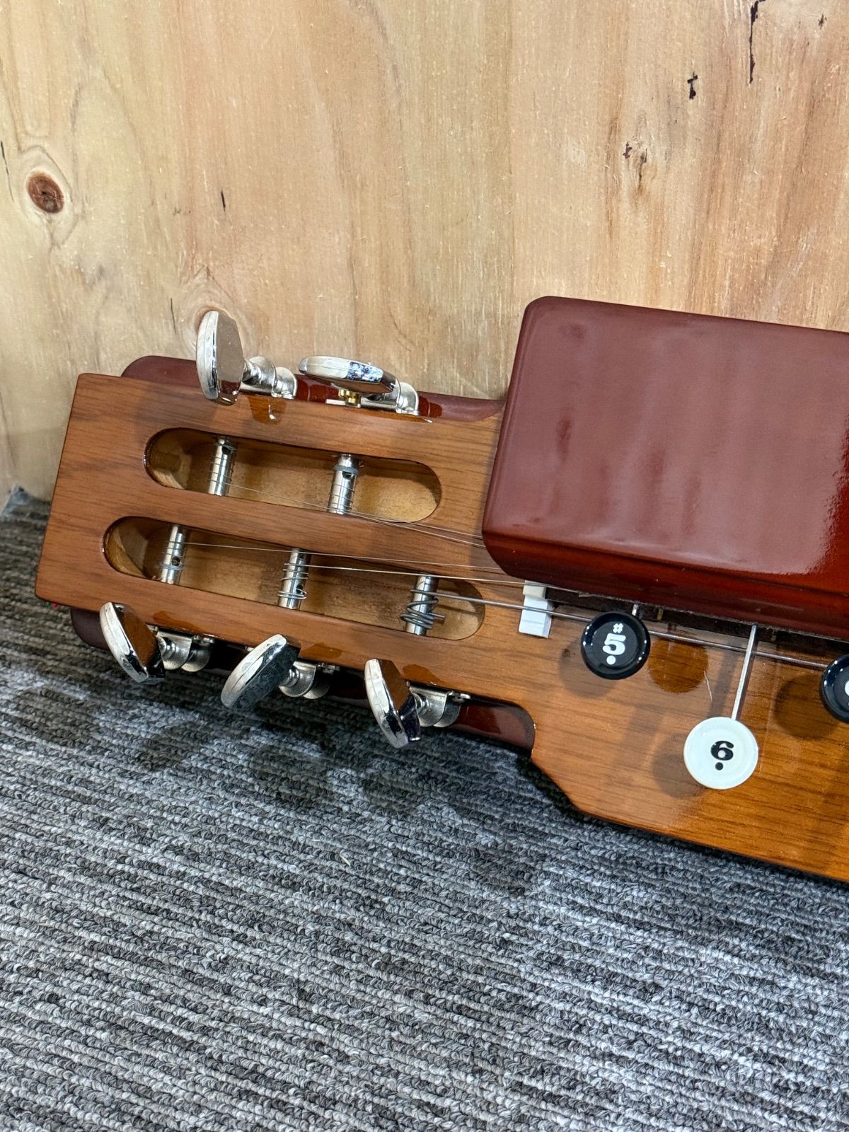 琴伝流 大正琴 木目調 ハードケース付き 琴伝流 大正琴 野ばら 木目調 ハードケース付き 琴伝流 大正琴 野ばら