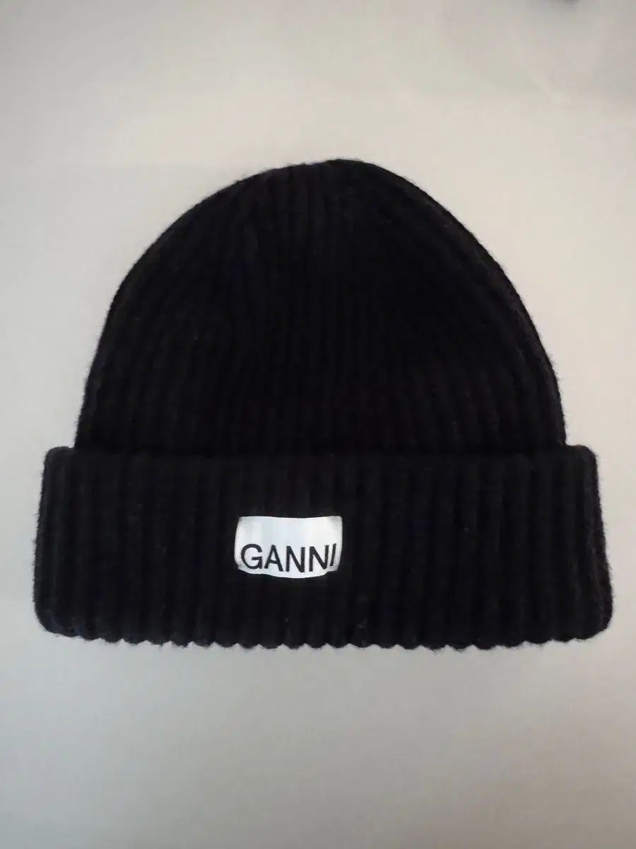 ガニー GANNI ブラック ビーニー - メルカリ