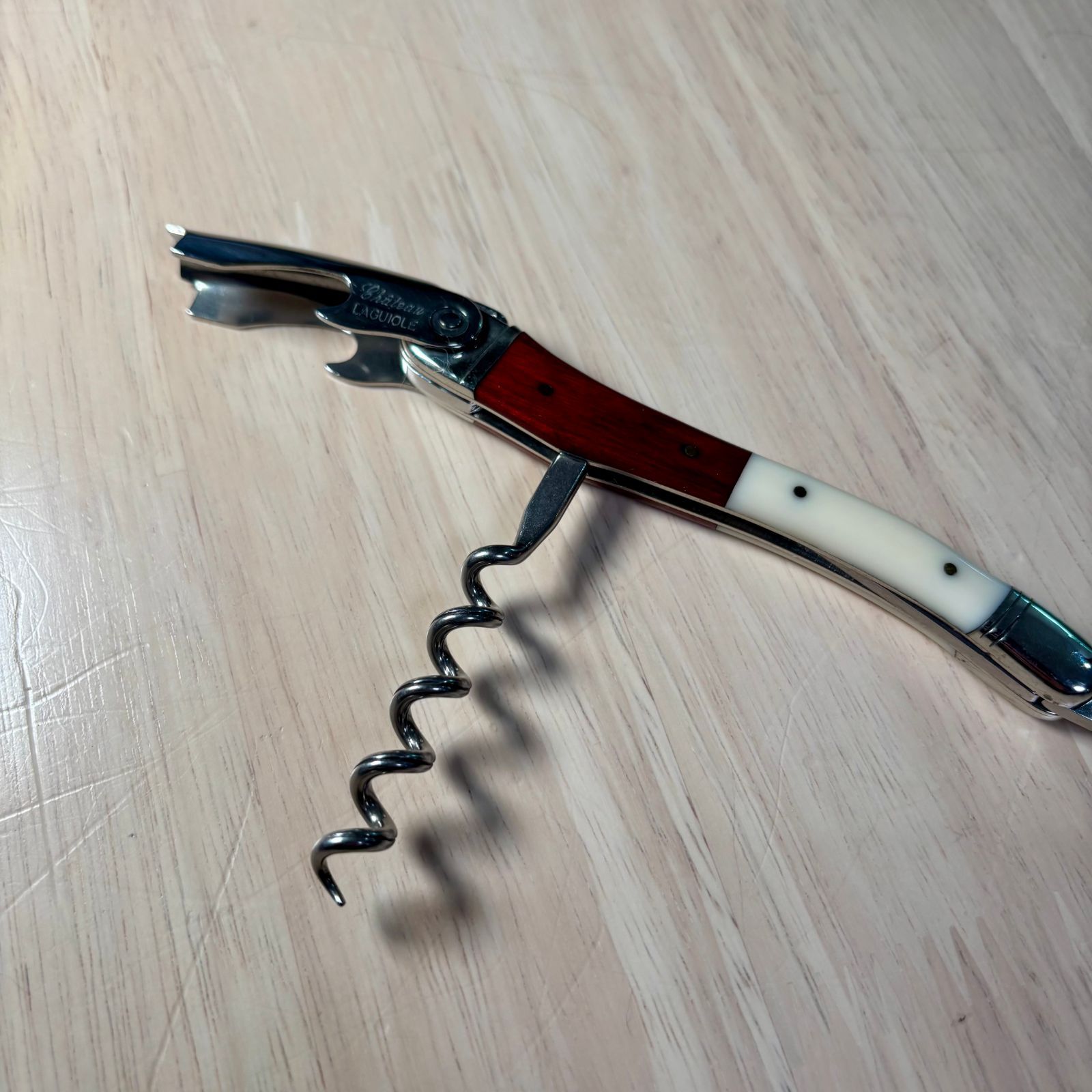 シャトーラギオール ワインオープナー 田崎真也モデル 楽天市場】シャトーラギオール 田崎真也モデル ソムリエナイフ ワイン