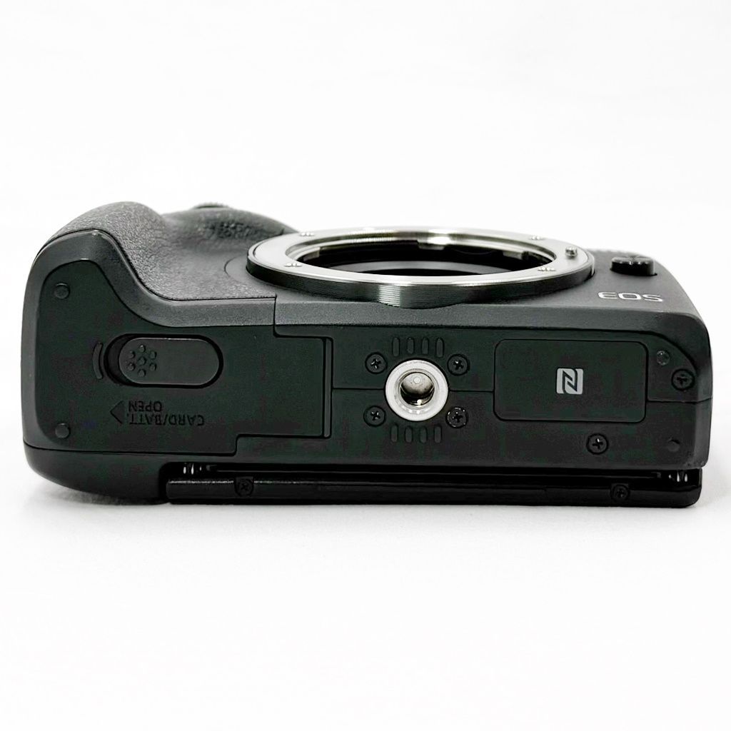 ミラーレス カメラ