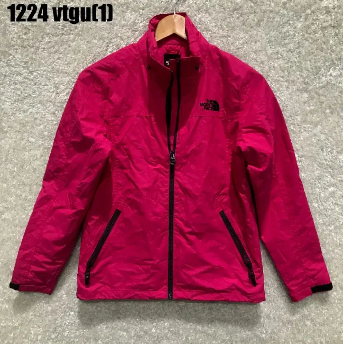 THE NORTH FACE ザノースフェイス ピンク ウィンドブレーカー
