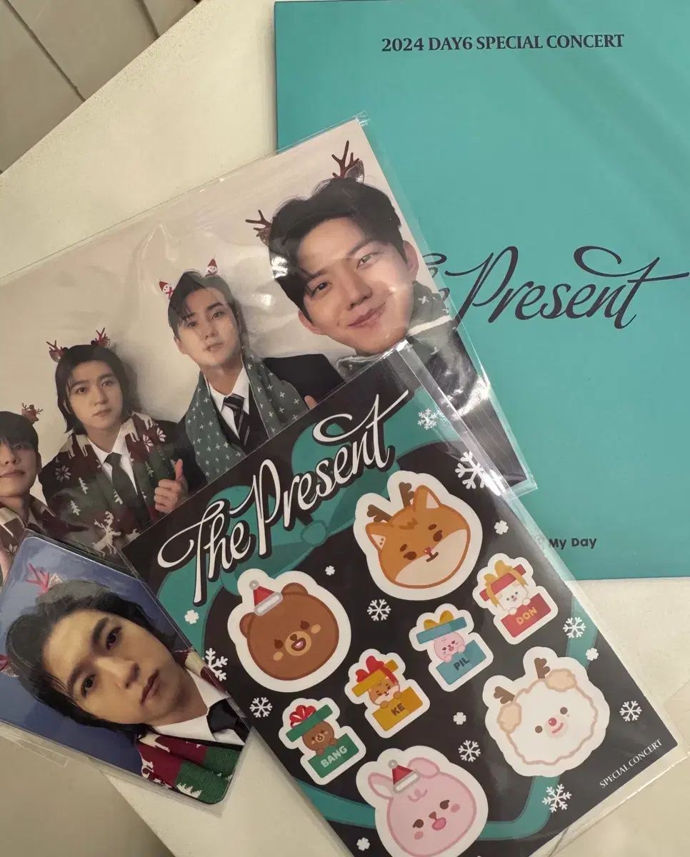 DAY6（デイシックス）猫コンサート 初コンサート 入場ギフト+マデギフト 出品