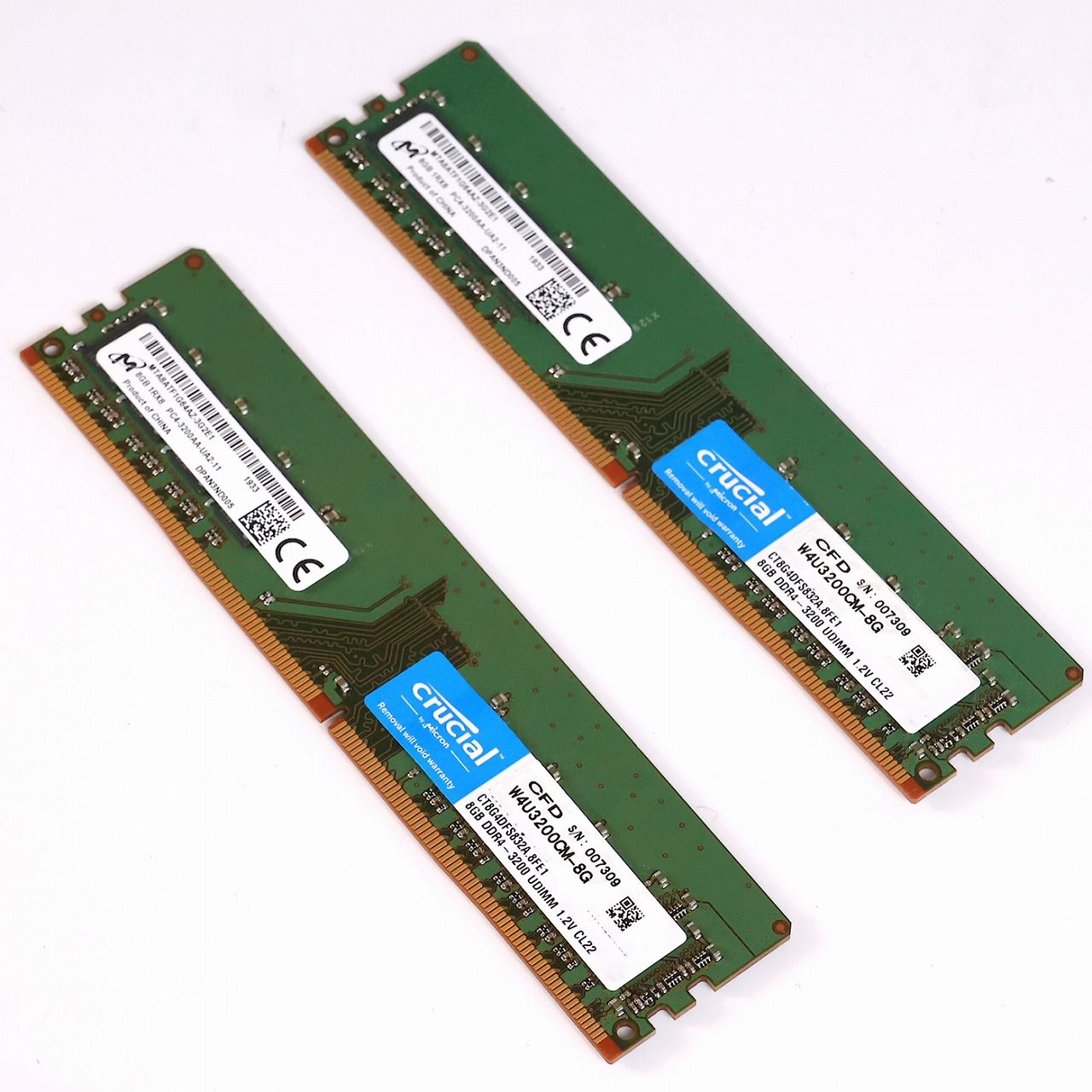 中古 PC用メモリx2 8GB DDR4-3200 Crucial CT8G4DFS832A.8FE1 8GB