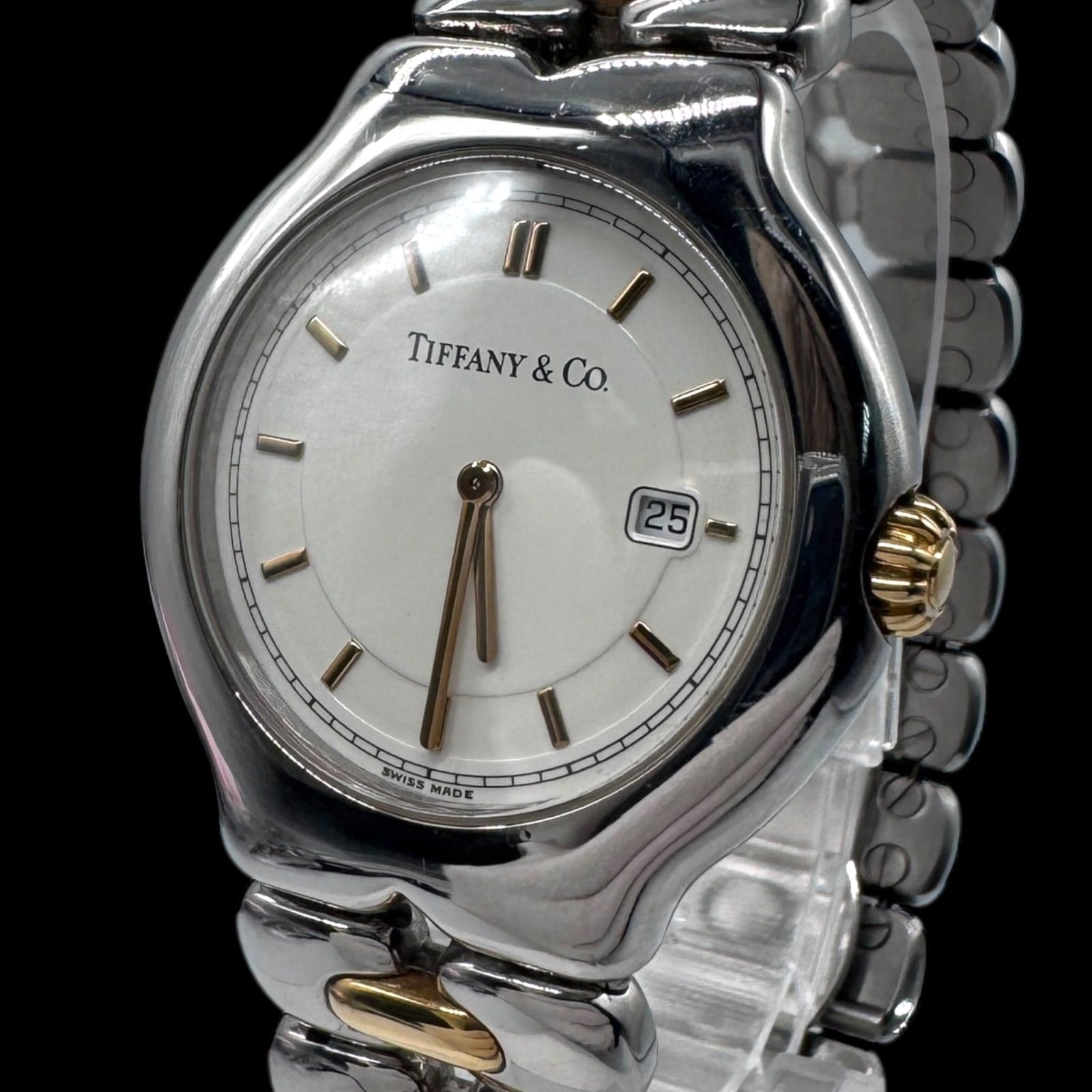 새 배터리로 작동 상태가 양호합니다. Tiffany & Co.티파니 18K SS 테소로 티솔로 남성용 시계 콤비 M0112 골드 실버 화이트 다이얼