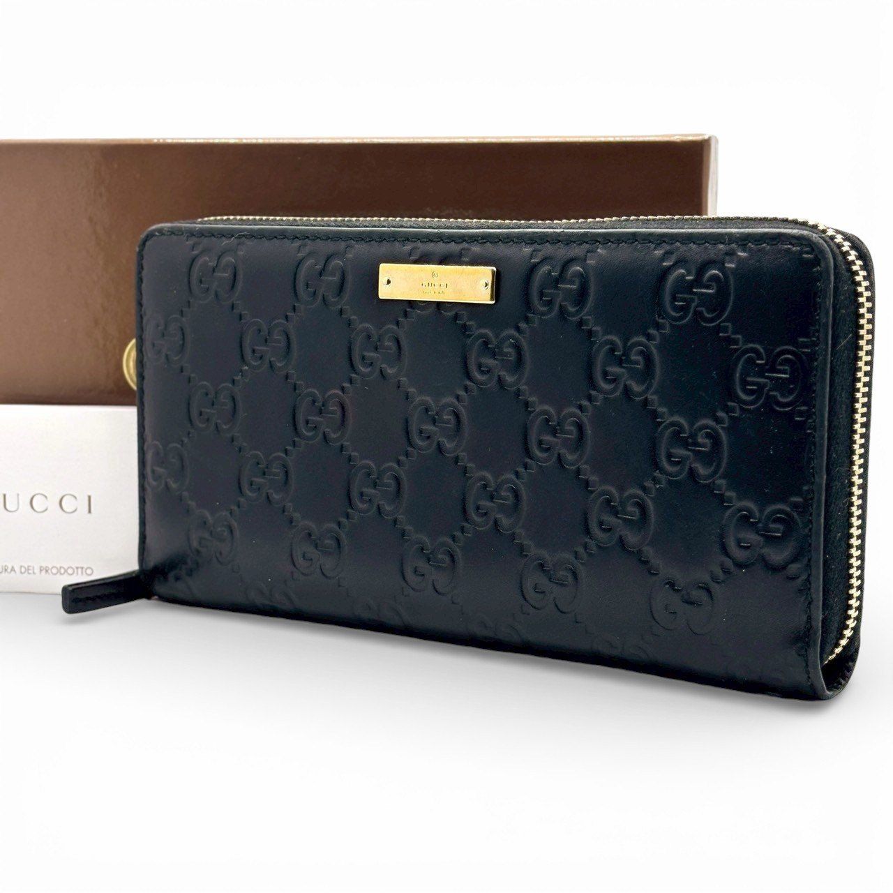 静かに品を纏う黒】 GUCCI グッチ 長財布 ラウンドファスナー