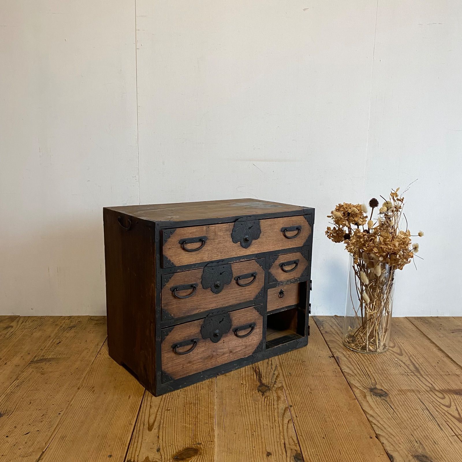 アンティーク 時代箪笥 小箪笥 和箪笥 金具付き 古家具 古道具 レトロ