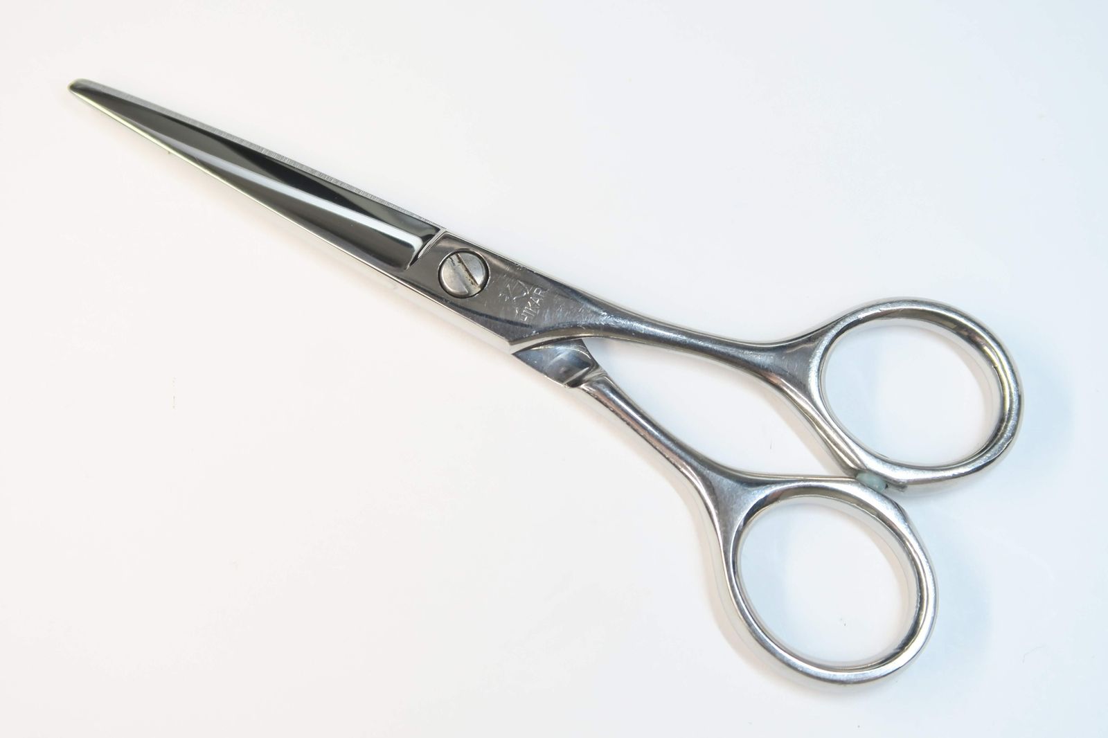 Cランク【光シザー HIKARI ヒカリ】 C No.1 シザー 美容師・理容師 5.1