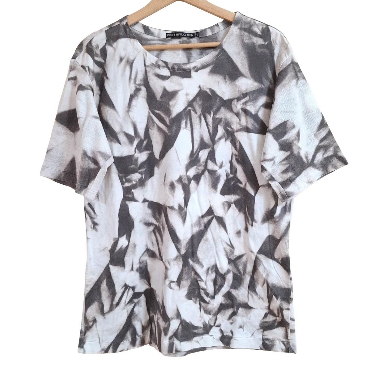 未使用品◇ISSEY MIYAKE イッセイミヤケ 半袖カットソー Sサイズ
