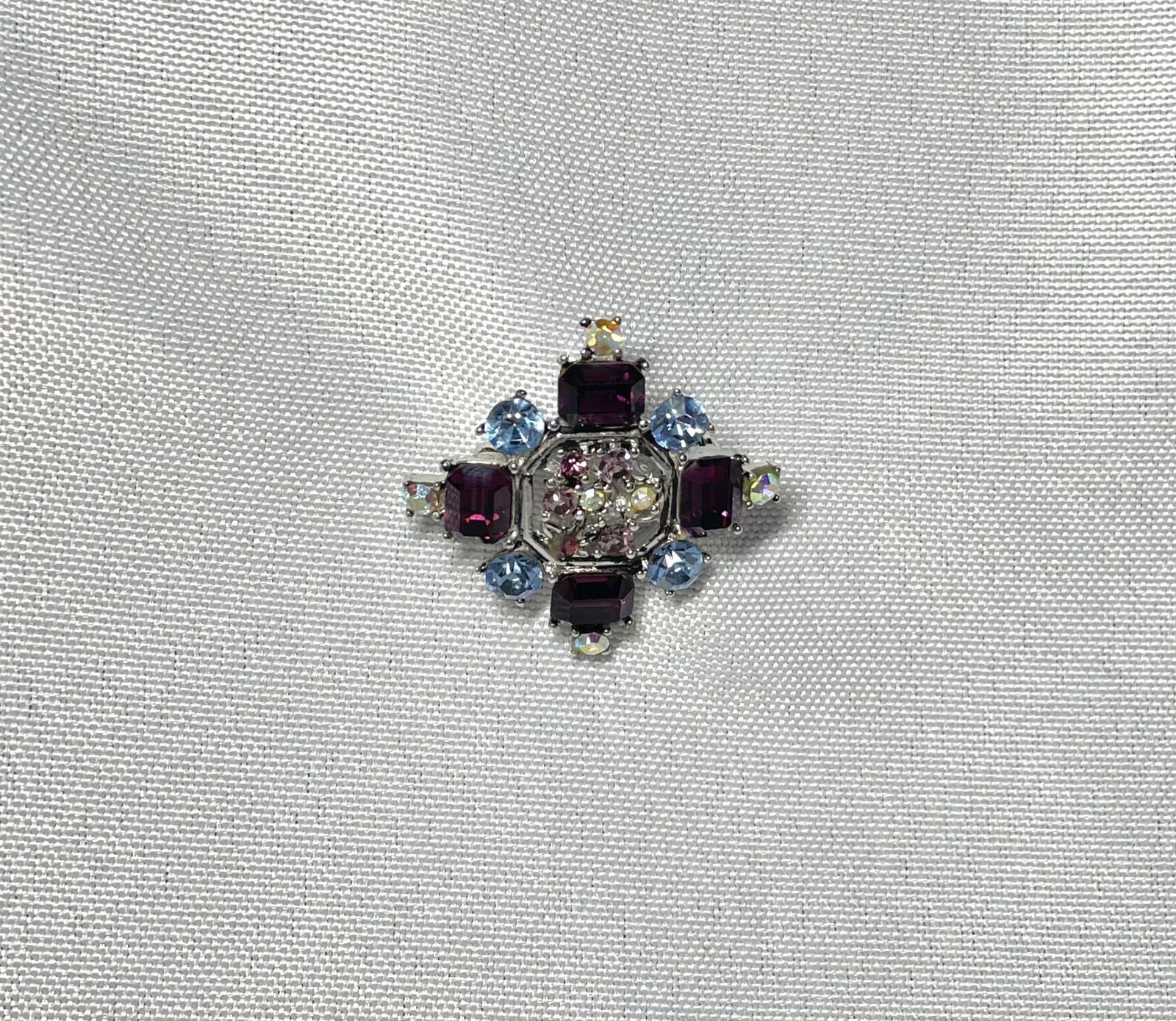 ヴィンテージ GIVENCHY ジバンシー マルチカラー クロス ブローチ ヴィンテージ GIVENCHY ジバンシー マルチカラー クロス ブローチ