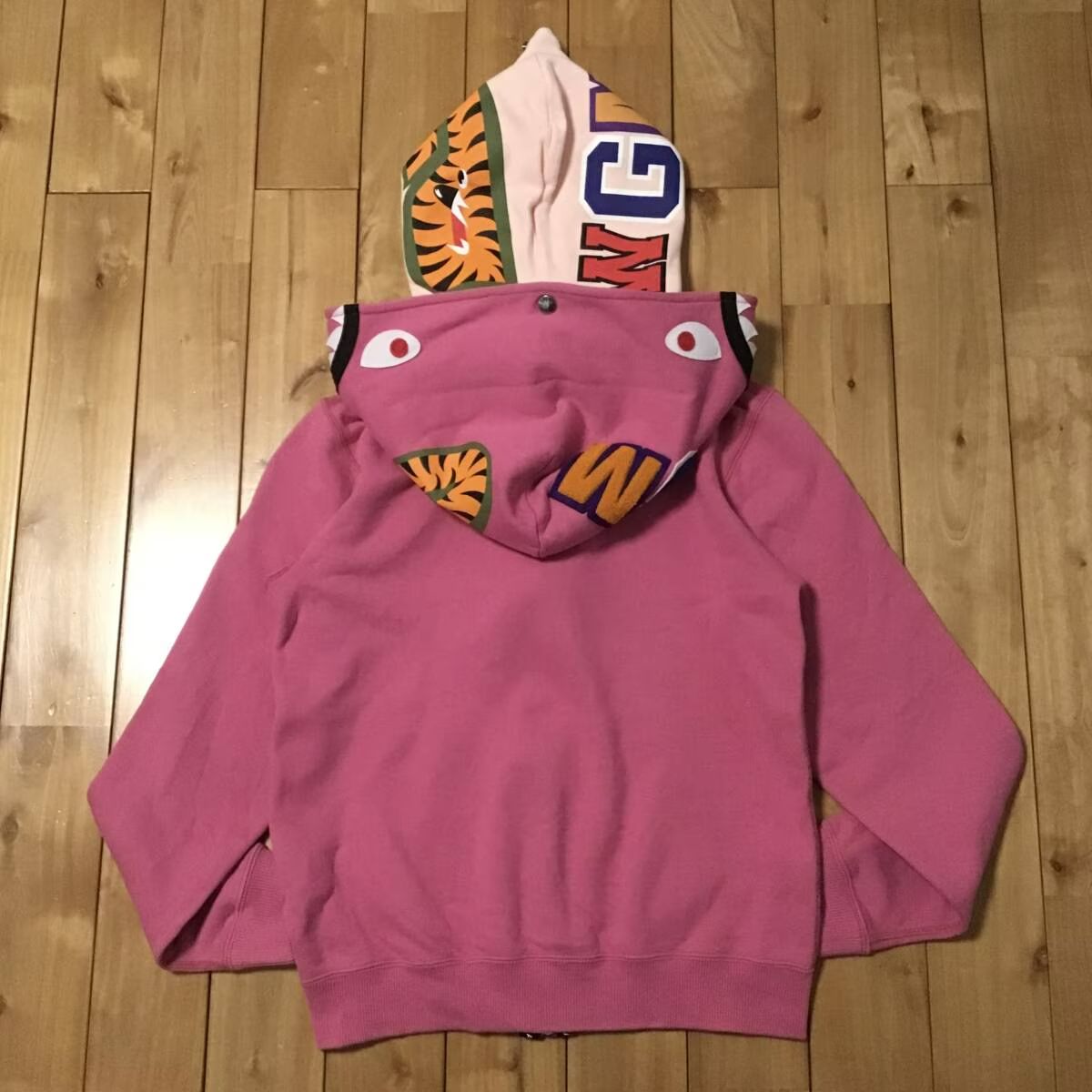 【新品同様】APE シャークパーカーピンク ダブル シャーク パーカー レディース XSサイズ Pink Double shark