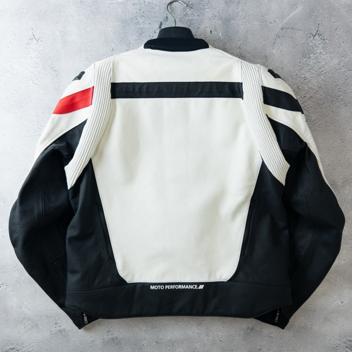 定価8.6万 新品 未使用 KUSHITANI クシタニ K-0709 プロテクター入り