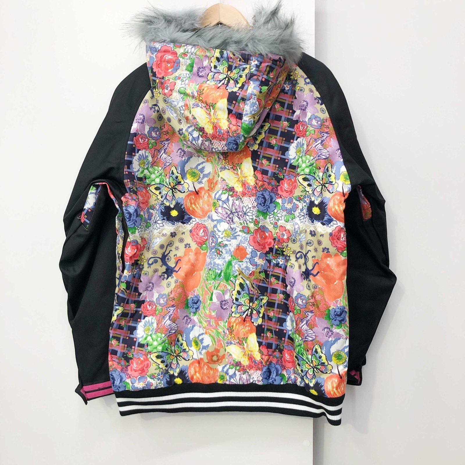 タグ付き ScoLar スカラー スキーウェア セットアップ 上下 スノボ 花