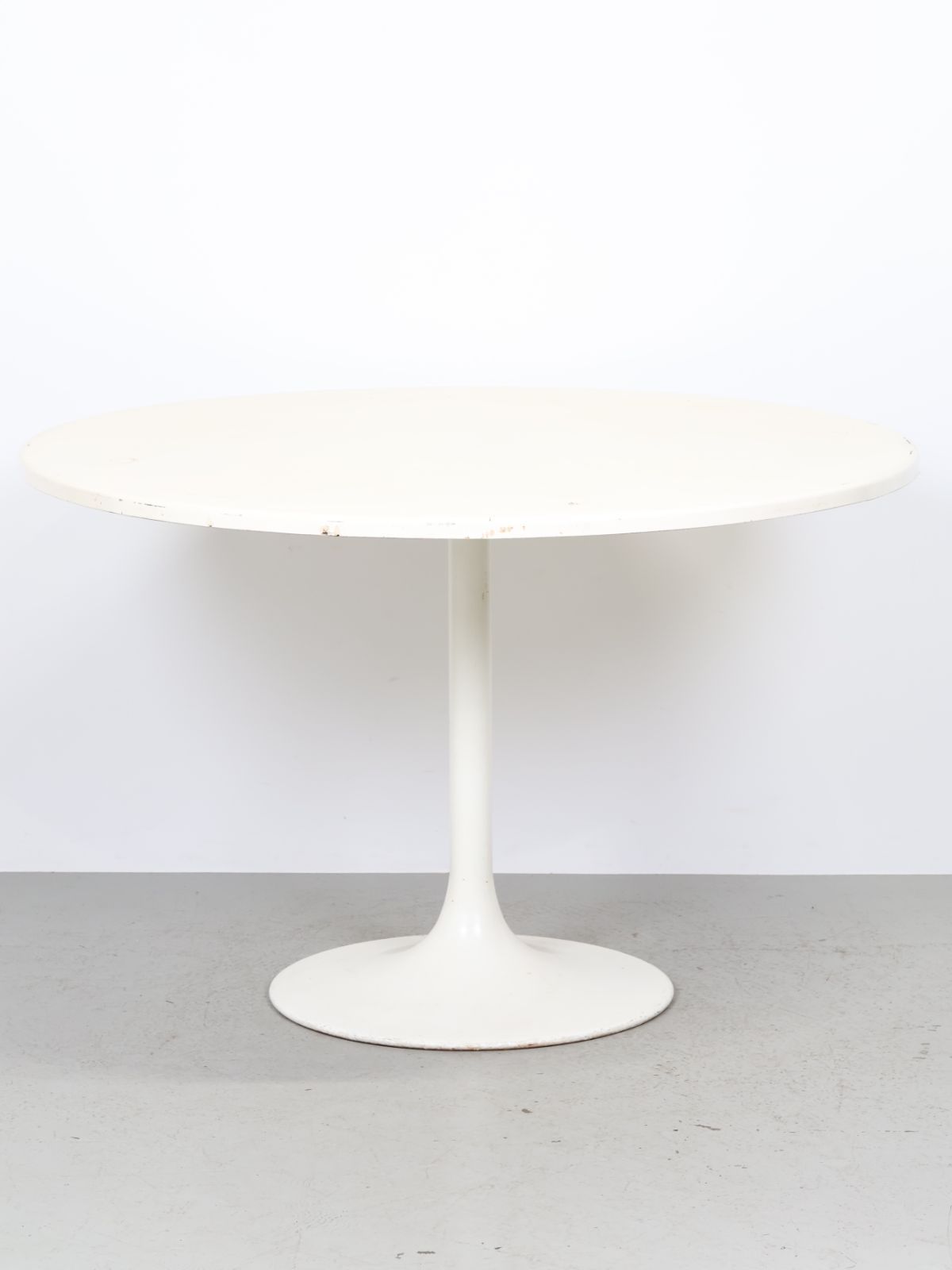 1960年代 ヴィンテージ Borje Johansonデザイン メタルベース ホワイト ラウンド チューリップ ダイニングテーブル 北欧 家具