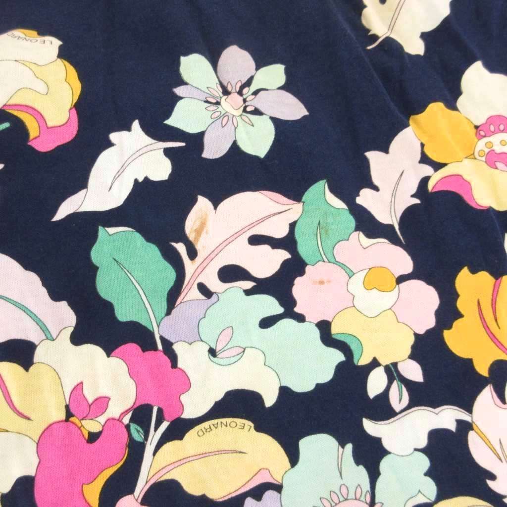 ★送料無料★✨LEONARD SPORT　フラワー＆フルーツ 総柄 カットソー ☆送料無料☆✨LEONARD SPORT フラワー＆フルーツ 総柄 カットソー