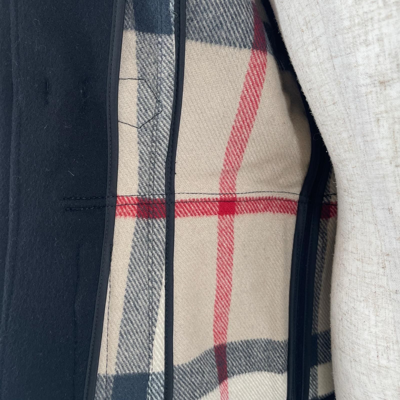 極美品△BURBERRY バーバリー ウール100％ 裏地ノバチェック ショート