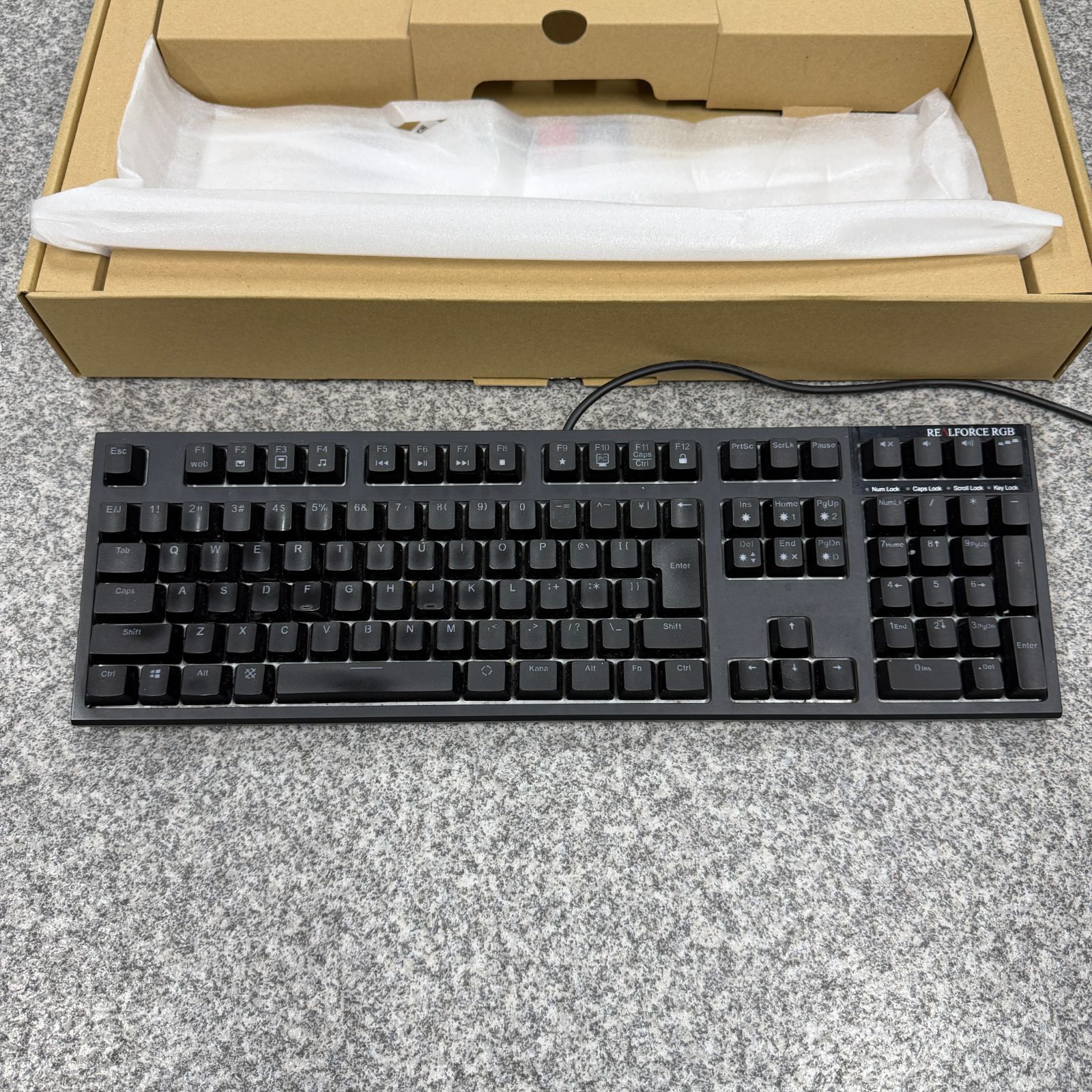 REALFORCE RGB AEAX02（フルサイズ・日本語配列） - メルカリ