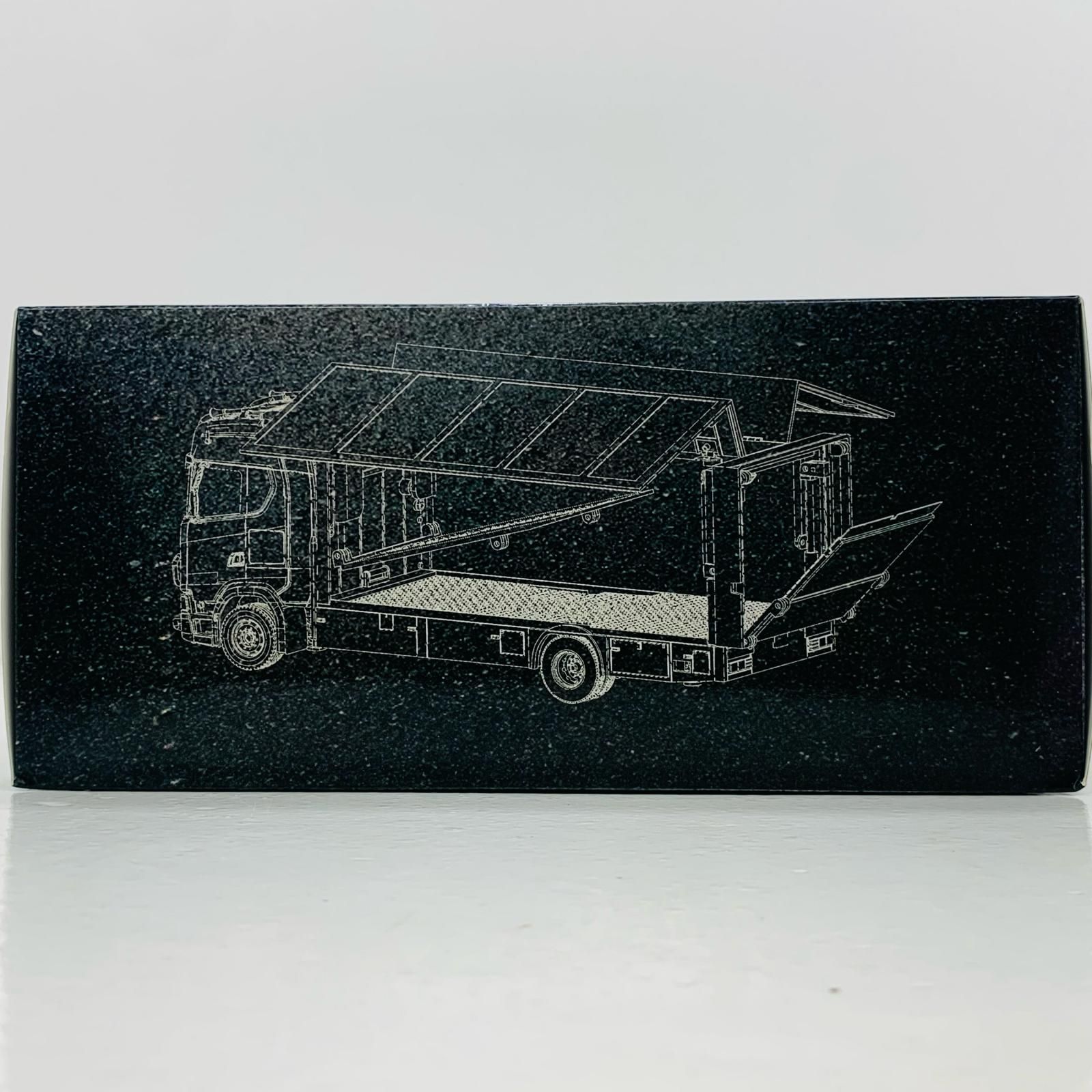 中古 1/64 スカニア S 730 - RHD YOKOHAMA(ブラック×レッド) [KS-017