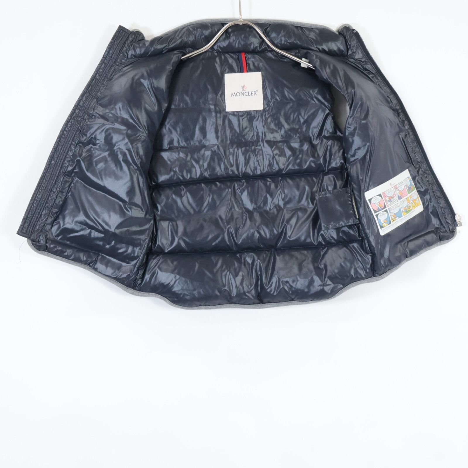 MONCLER モンクレール 17年製 ﾈｲﾋﾞｰ GILET ﾀﾞｳﾝﾍﾞｽﾄ 115 - メルカリ