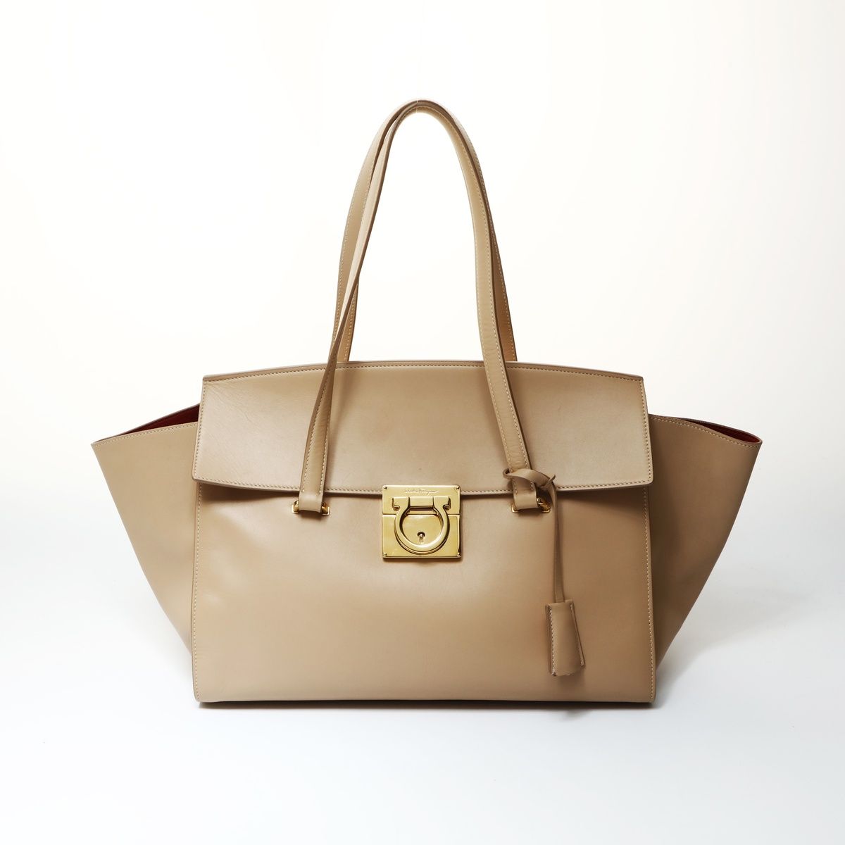 Salvatore Ferragamo サルヴァトーレフェラガモ ハンドバッグ