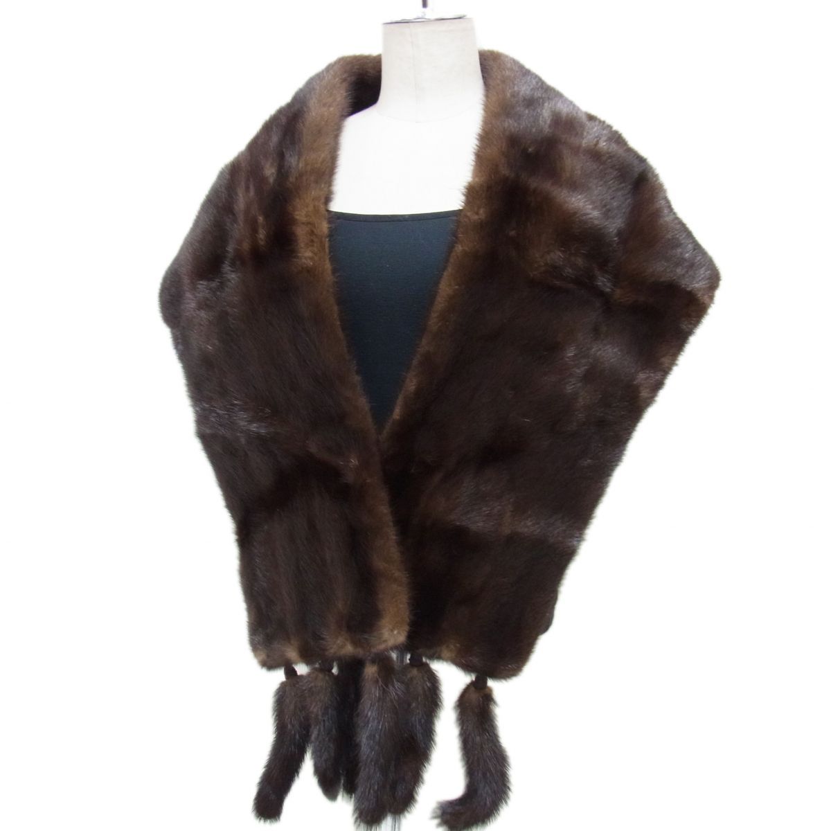Faviora class ムーンバット　ブラウン　フリル　ミンク　ストール Faviora class ムーンバット ブラウン フリル ミンク ストール