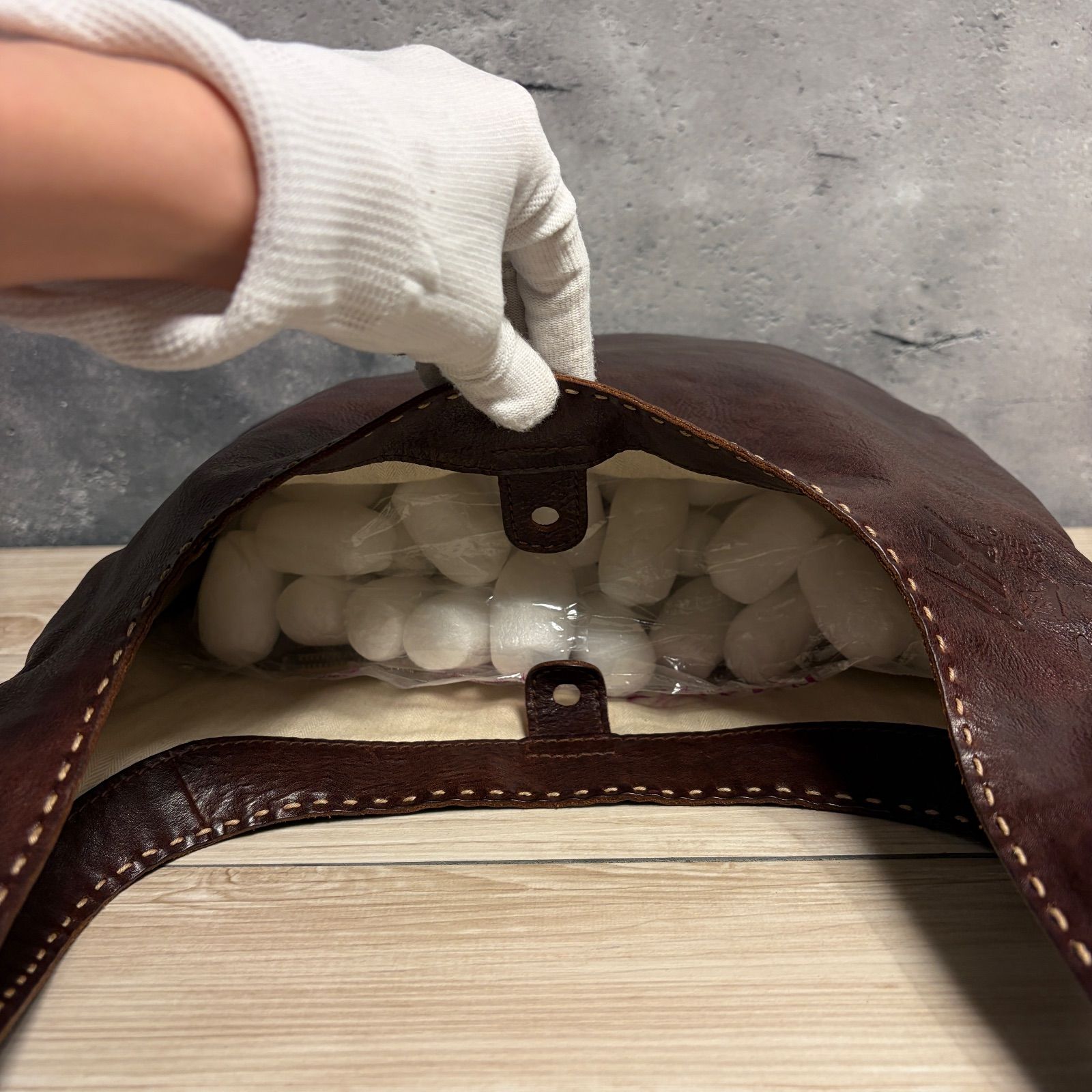 genten ゲンテン ユーフラテス レザーショルダーバッグ ブラウン 本革