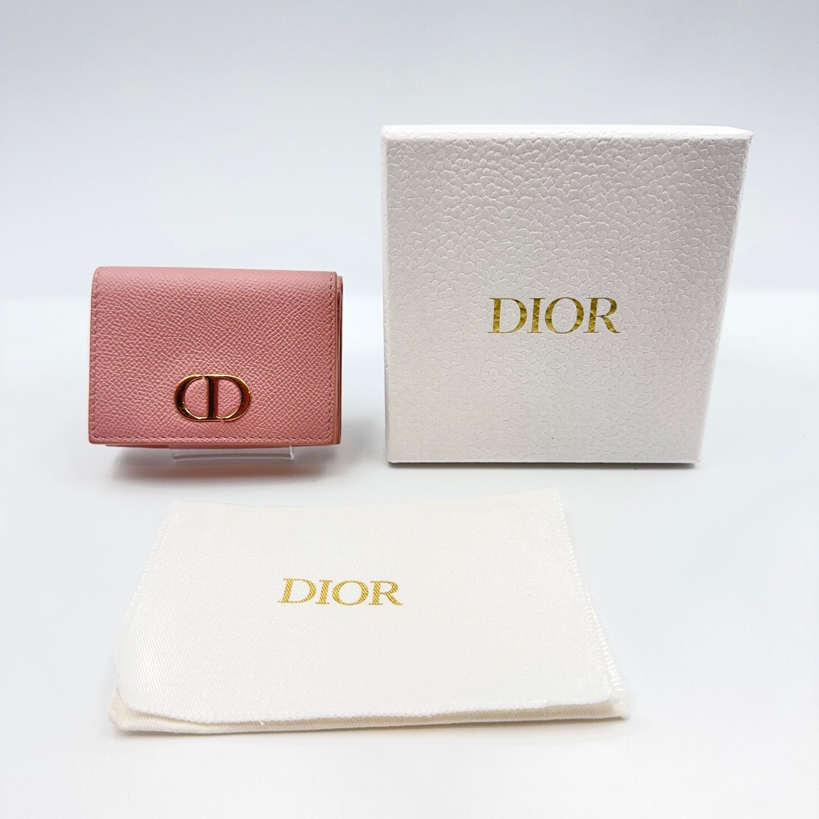 Christian Dior クリスチャンディオール 30 モンテーニュ コンパクト