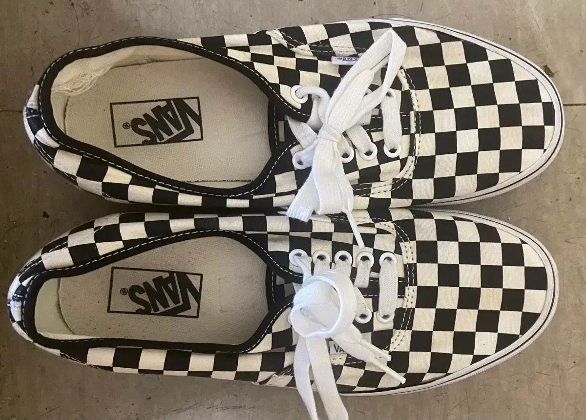 VANS アセンティック