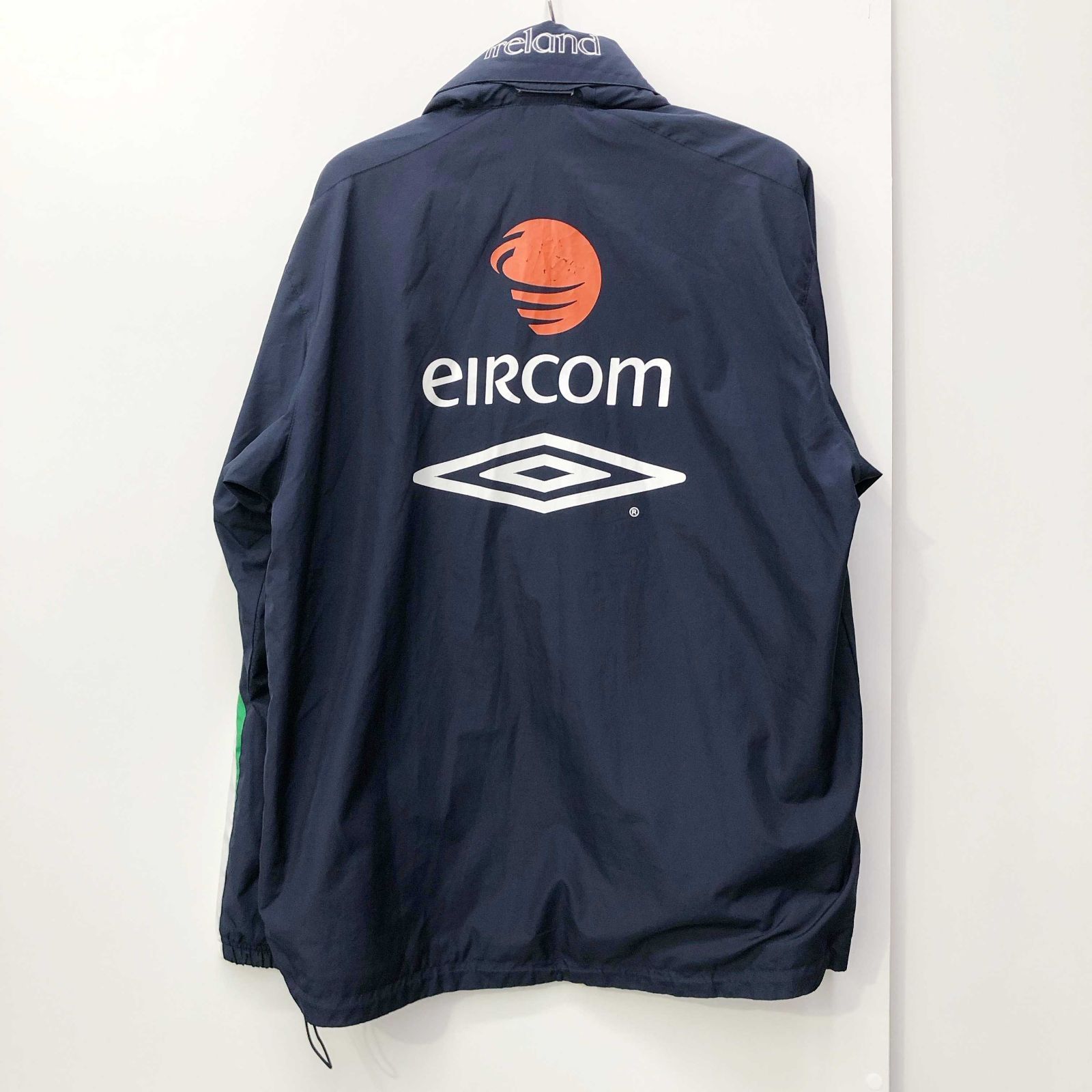 Umbro アンブロ アイルランド代表 ナイロンジャケット トラック
