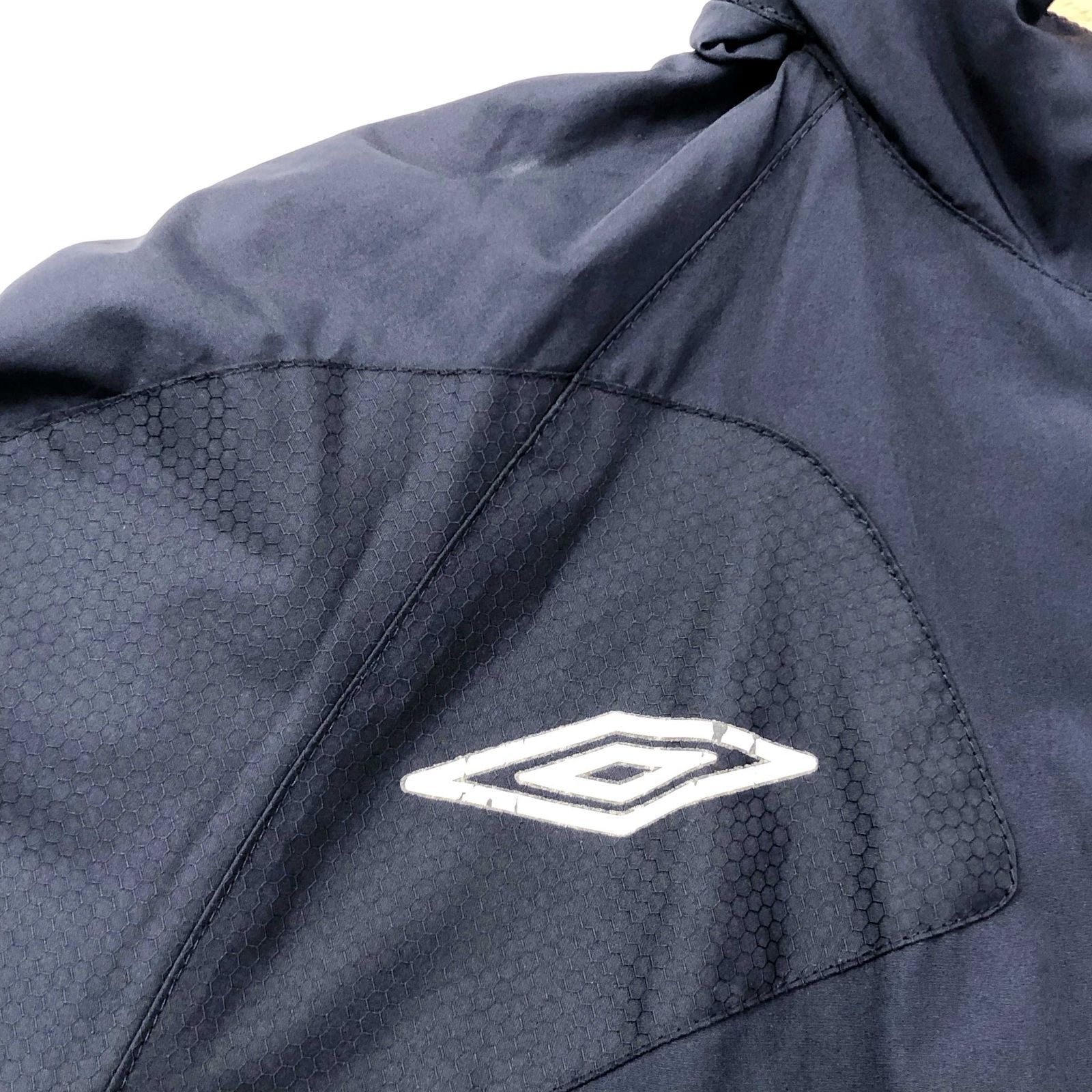 Umbro アンブロ アイルランド代表 ナイロンジャケット トラック