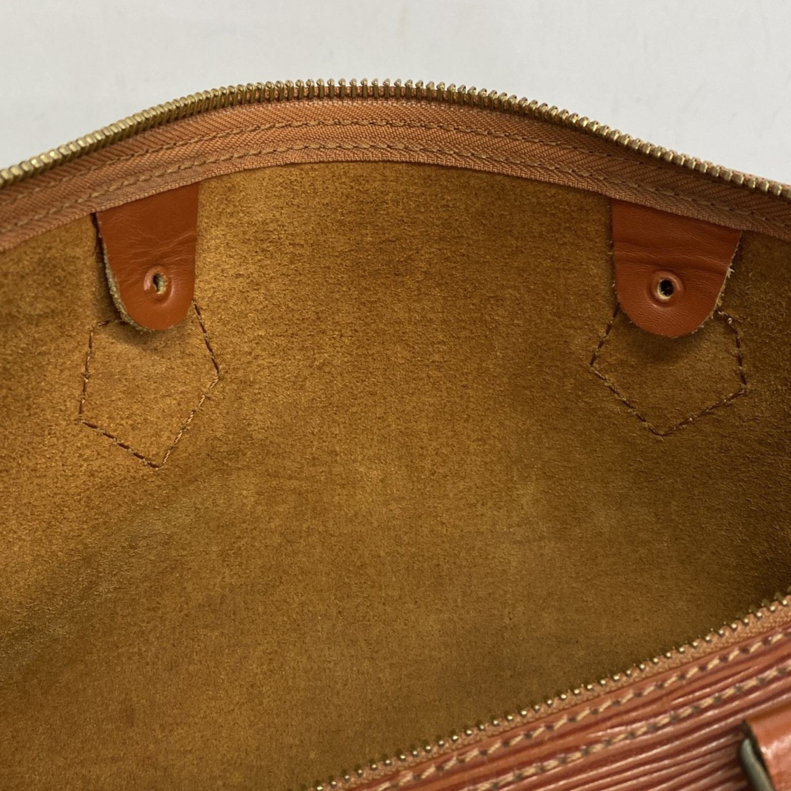 【鑑定済】ルイヴィトン　エピ　スピーディ40　ハンドバッグ　ケニアブラウン　茶色 鑑定済】ルイヴィトン エピ スピーディ40 ハンドバッグ ケニアブラウン