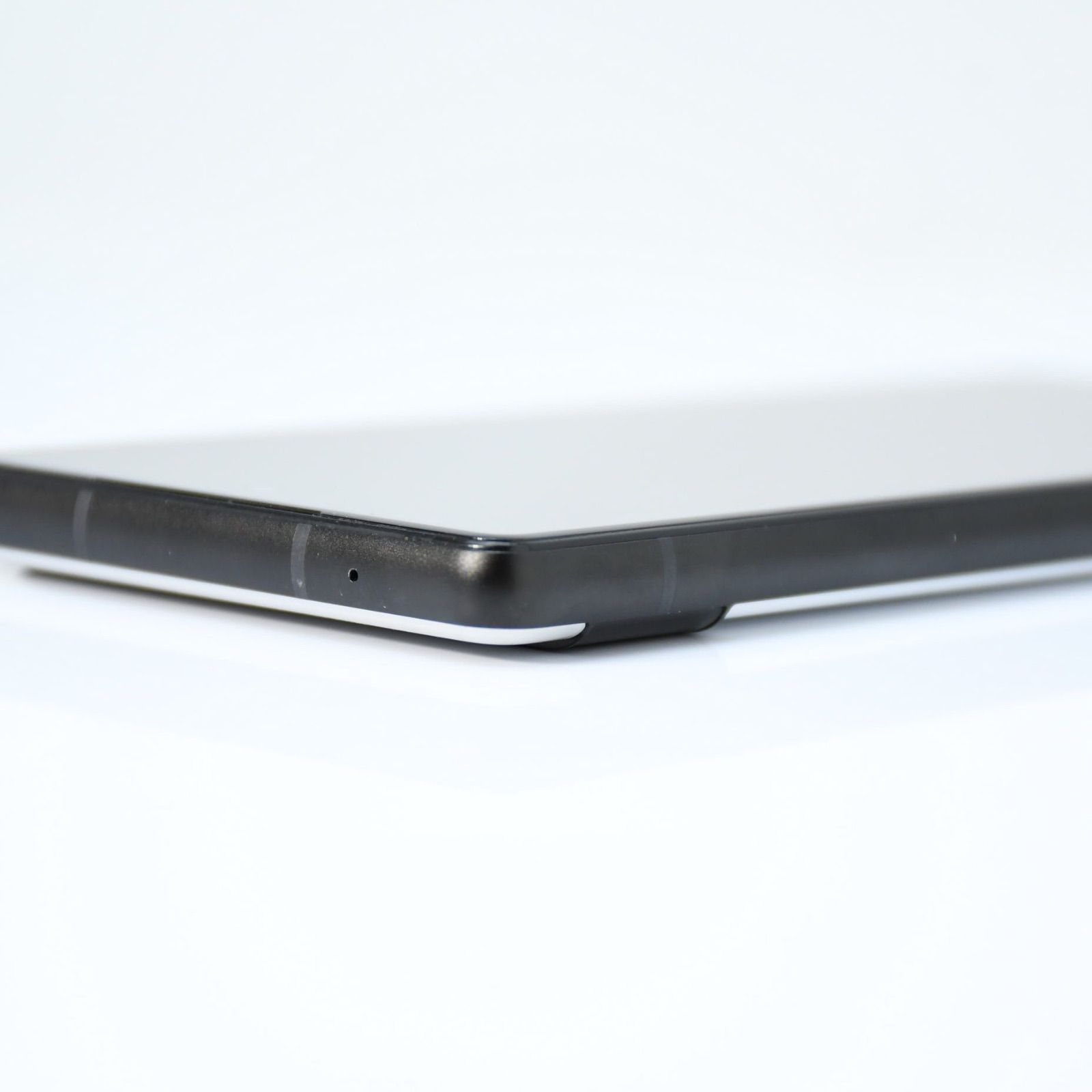 液晶美品】SIMフリー Google Pixel6a 128GB チョーク - メルカリ