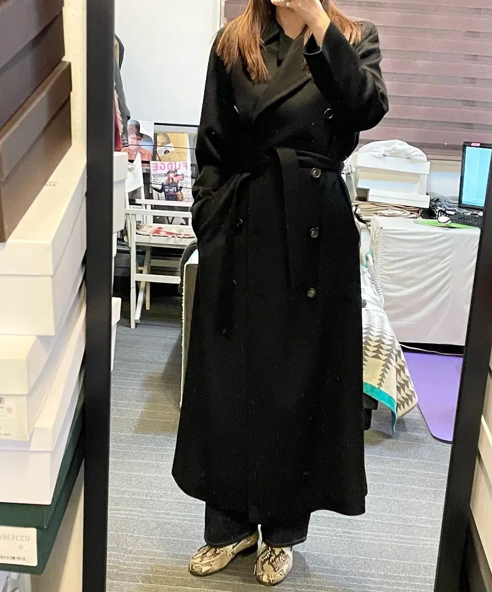 美品！EPOCA エポカ 黒 カシミヤ100% ロングコート イタリア製 美品✨【エポカ】カシミヤ100% マキシ丈ロングコート チェスター