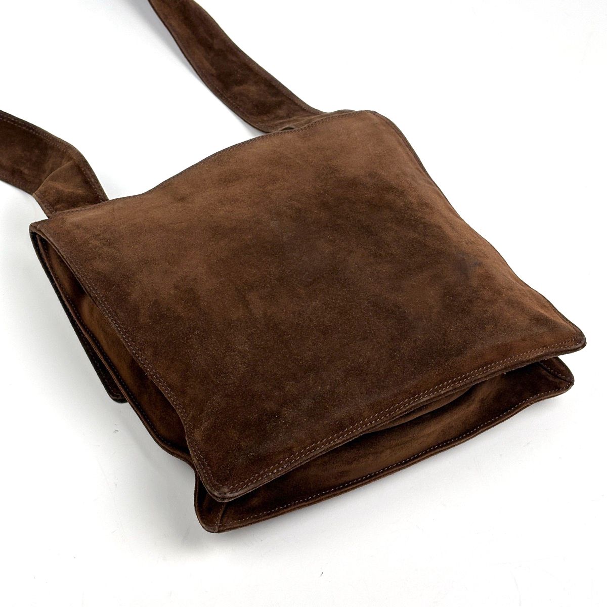 シャネル CHANEL ロゴ ショルダーバッグ 斜め掛け ショルダーバッグ