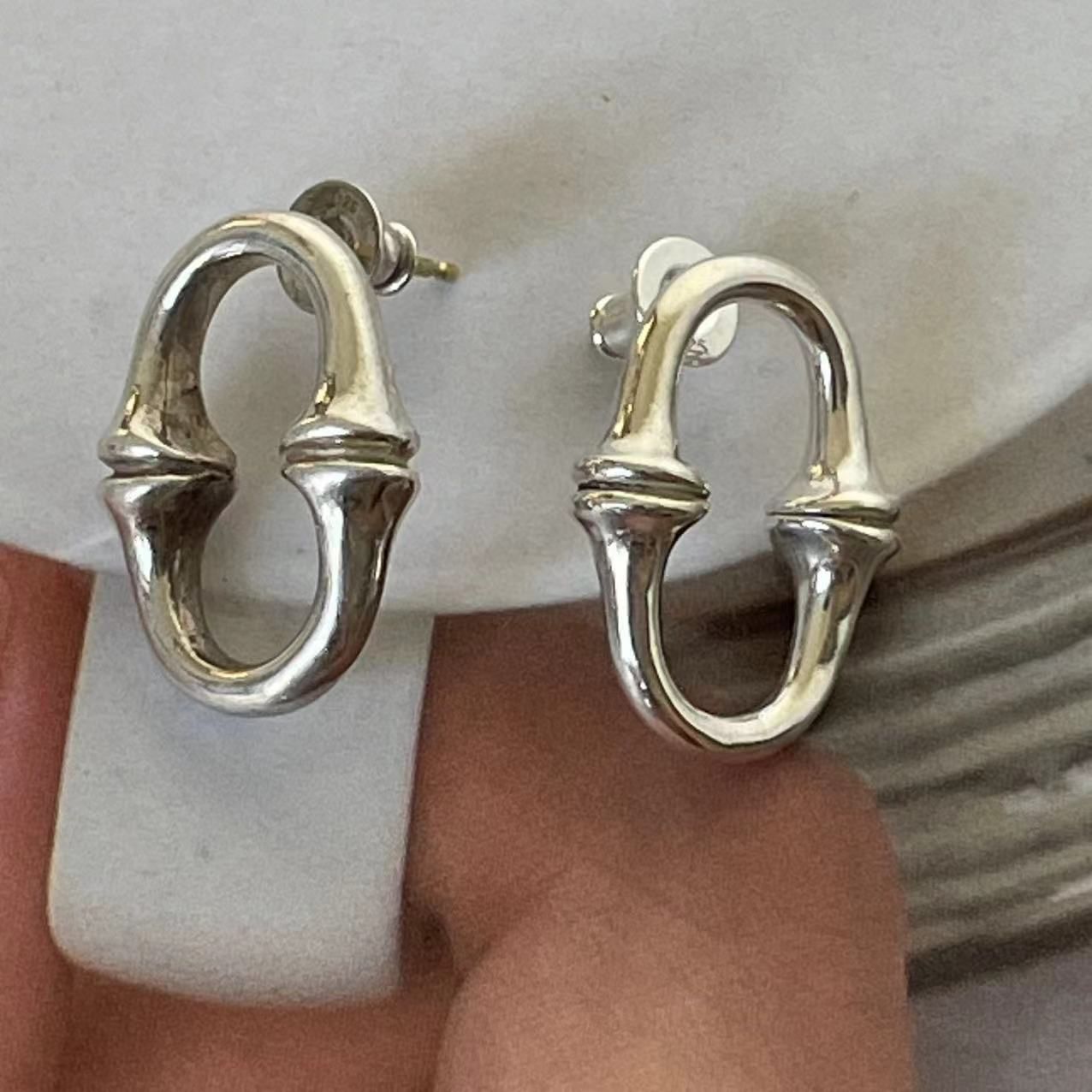 here's SPINAL SINGLE PIERCE ピアス - メルカリ