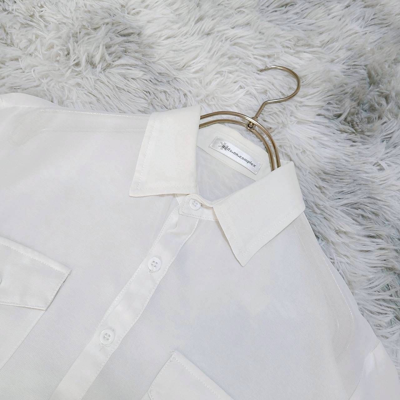 ◎新品 タグ付き odds on complex ロングシャツ 白 ホワイト OLIVE des 