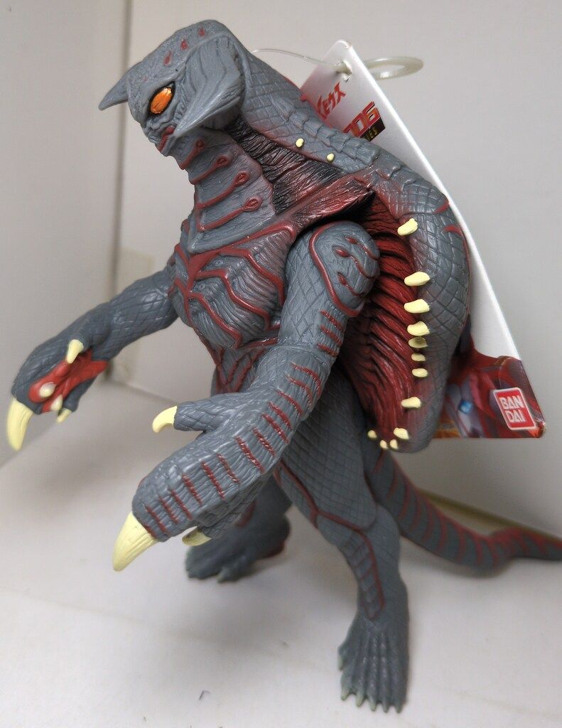 バンダイ ウルトラ怪獣シリーズ2006 ウルトラマンメビウス ボガール 05