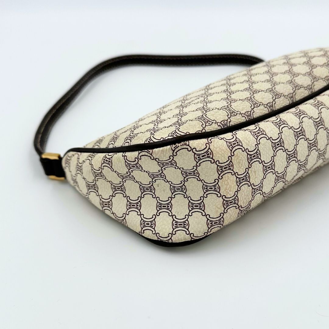 美品 CELINE アクセサリーポーチ トリオンフ マカダム柄 ハンドバッグ 美品】Celine トリオンフ マカダム アクセサリーポーチ ハンドバッグ