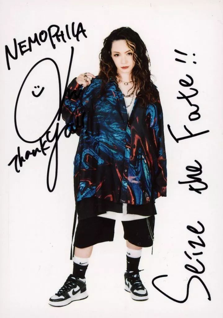 中古】生写真(女性) ☆NEMOPHILA/mayu/直筆サイン入り/CD「Seize the