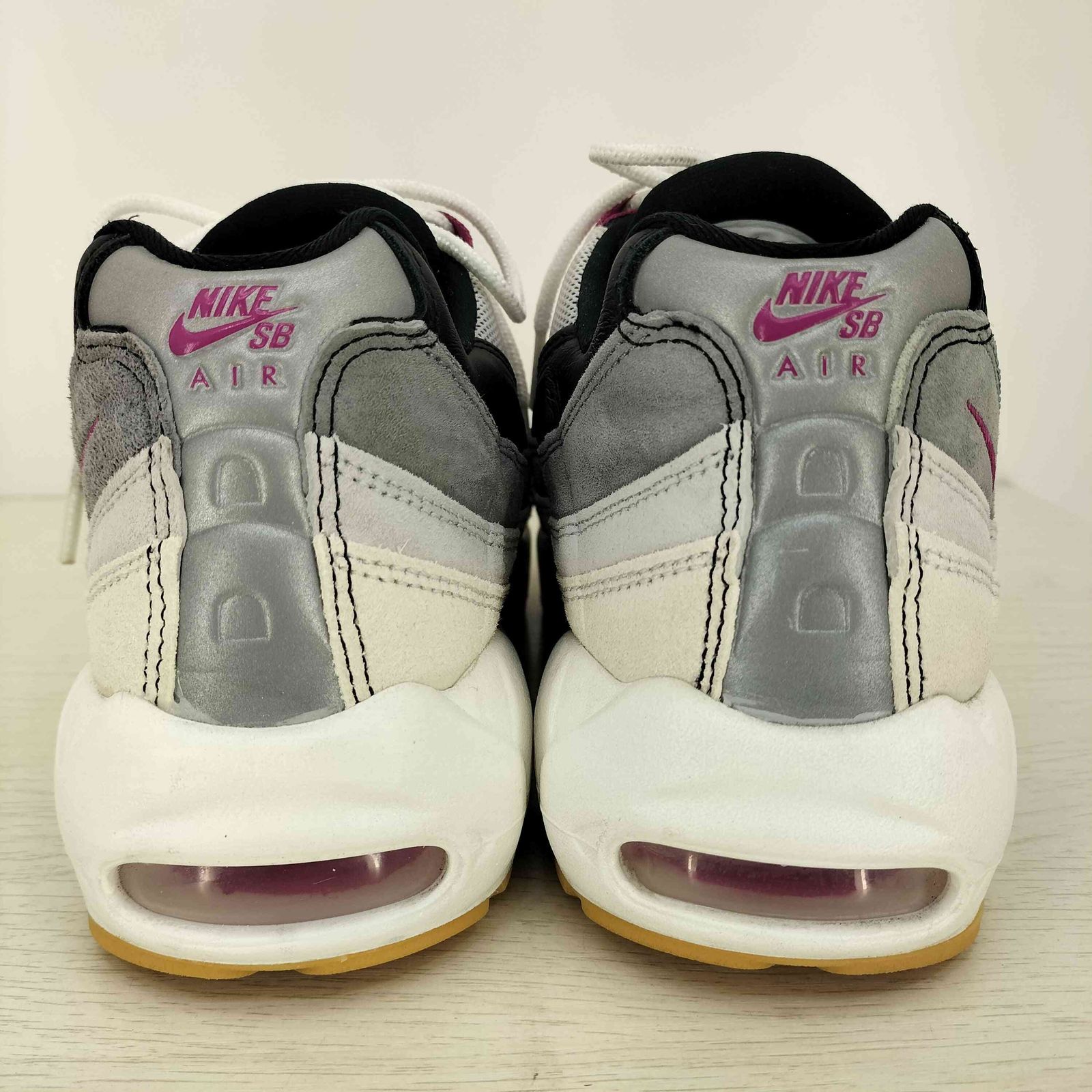 ナイキスケートボーディング NIKE SB Air Max 95 Summit White/Cactus 
