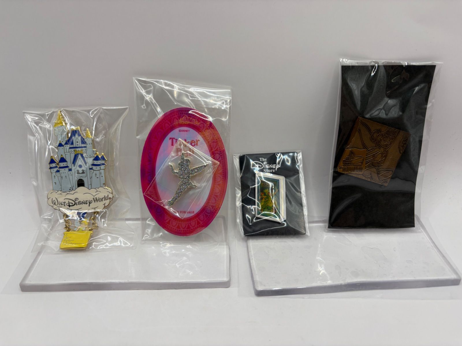 ディズニー ピンバッジ 4点まとめ売り ティンカーベル - メルカリ