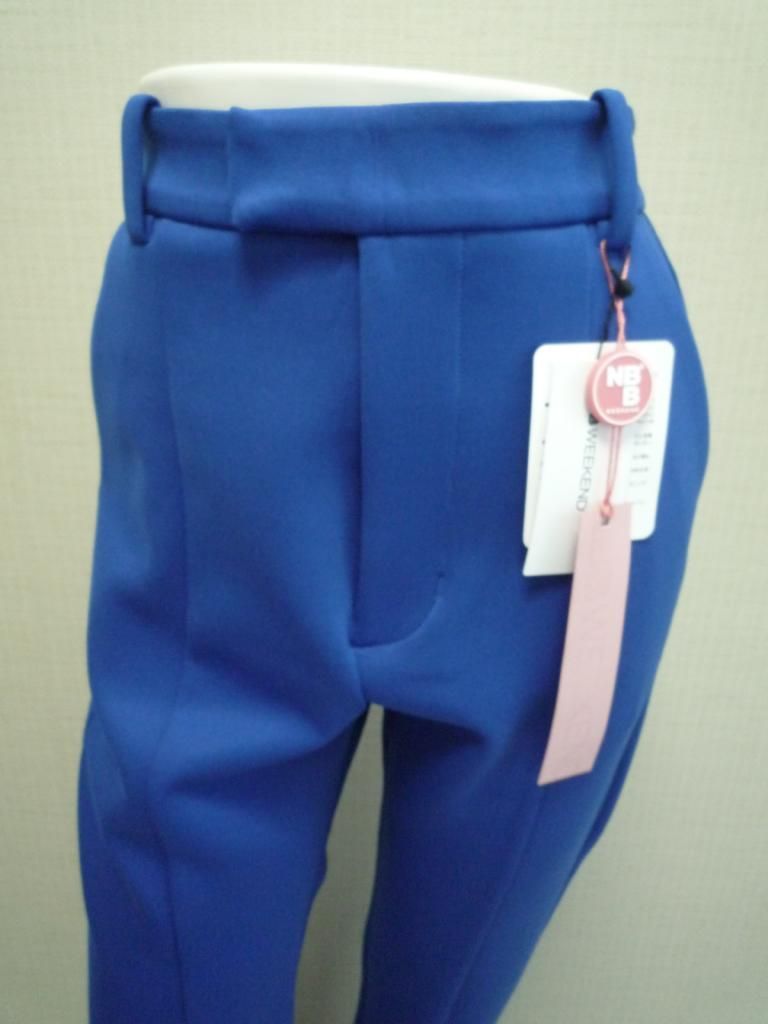 タグ付き エヌビービーウィークエンド パンツ 1 ジャージー素材 裾スリット入り