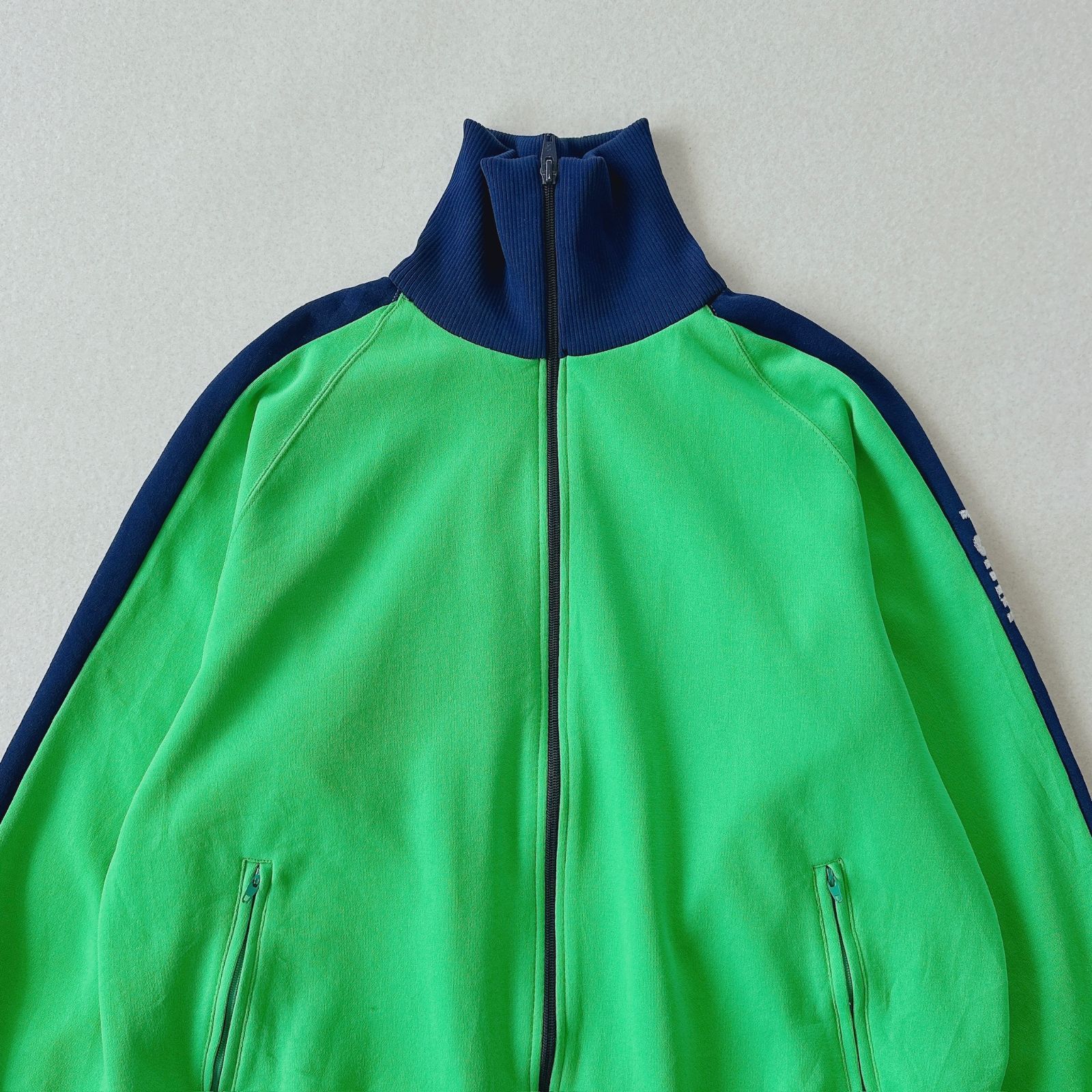 80s PUMA ヴィンテージ トラックジャケット マルチカラー 刺繍ロゴ 6b9172b1d2d848ba192c77f70b6885