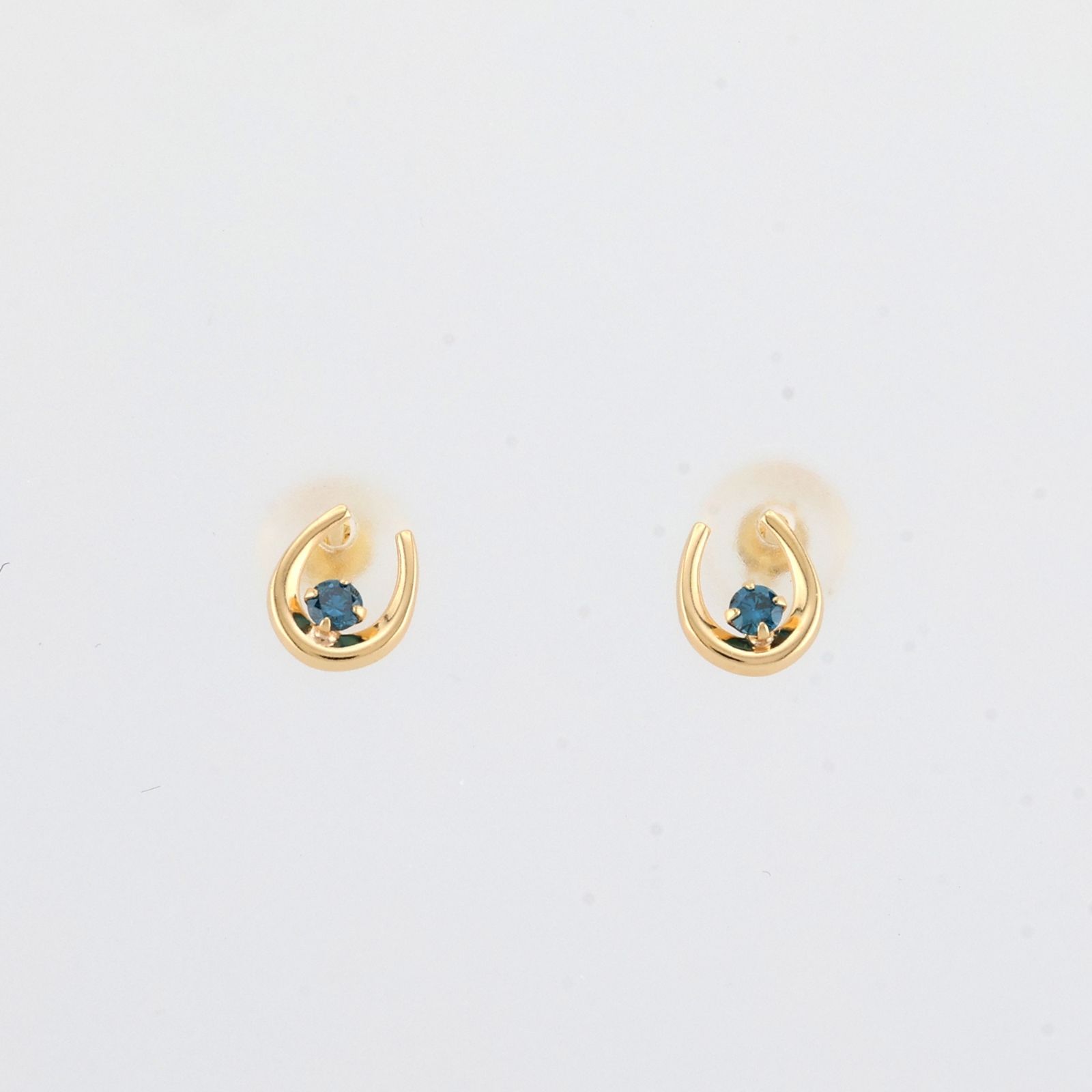 参考定価65,670円！》 K18 ゴールド ブルーダイヤモンド 0.05ct セット 