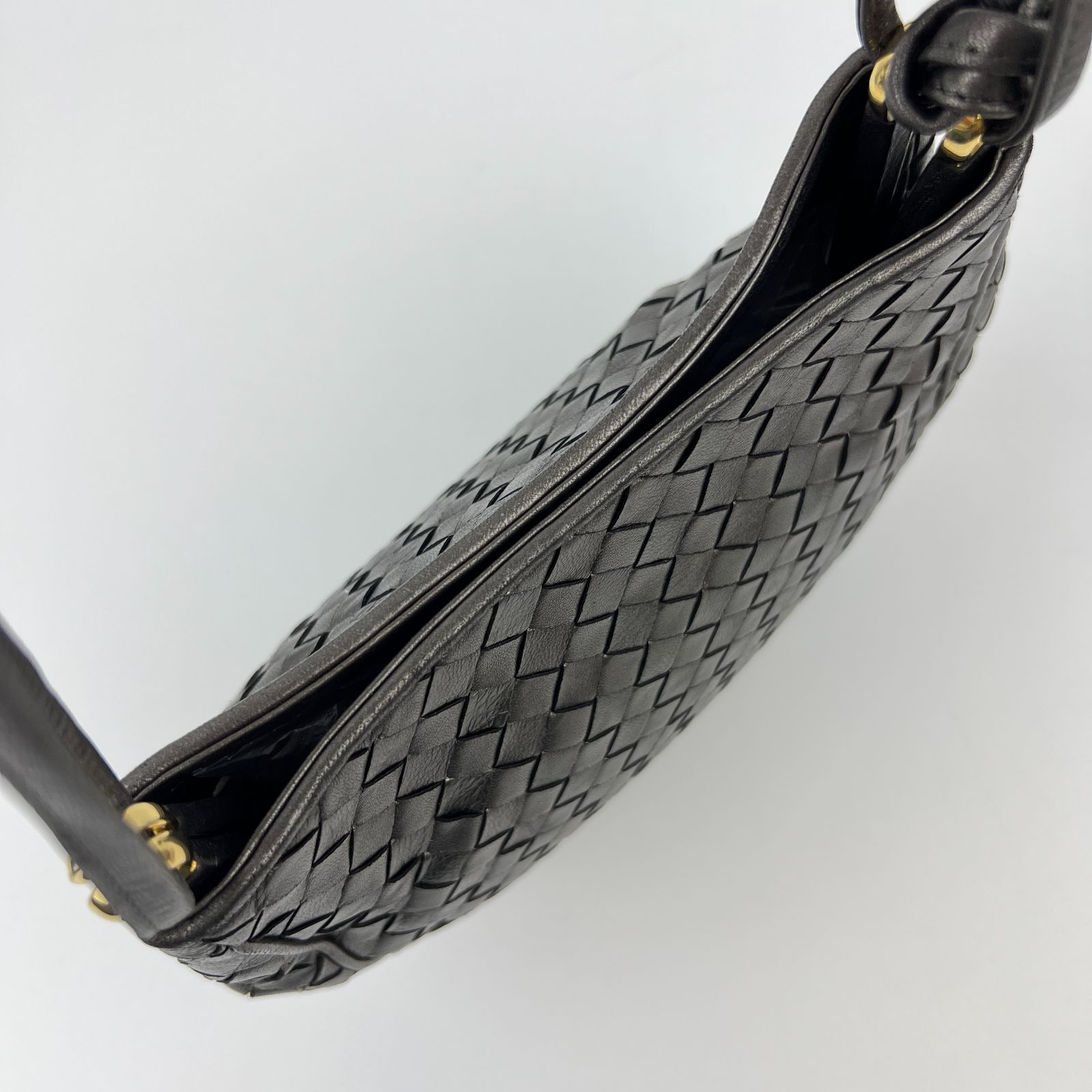 中古】Bottega Veneta ボッテガヴェネタ イントレチャート ショルダー