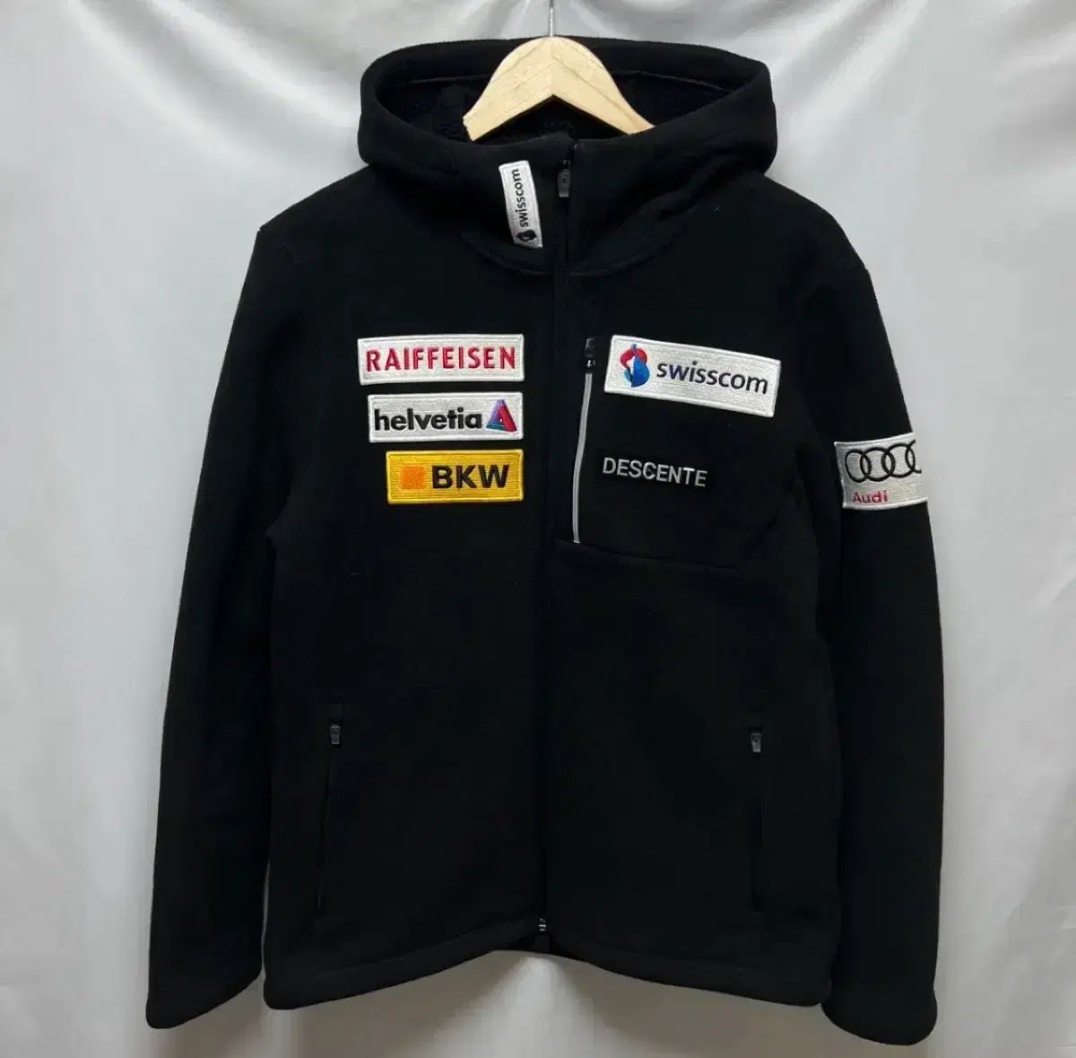 DESCENTE スキーウェア ブラック Sサイズ スノーボードウェア