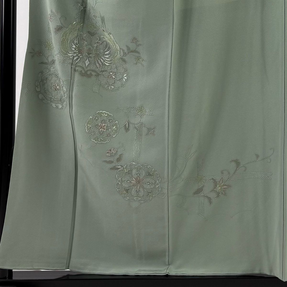 付下げ 身丈157.5cm 裄丈64cm M 袷 向い鳥 華文 刺繍 灰緑 正絹 秀品