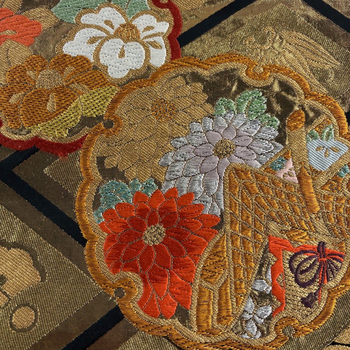 袋帯 秀品 雪輪 草花 刺繍 金銀糸 黒 全通 正絹 【中古】 - メルカリ
