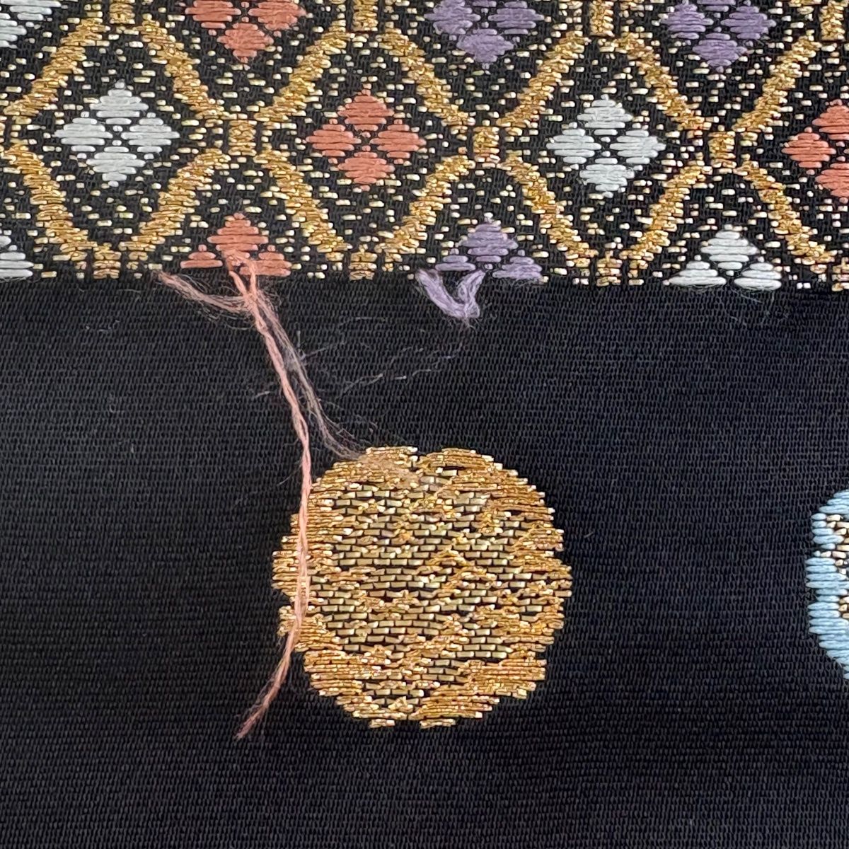 袋帯 秀品 織の名工 吉祥文様 鶴 草花 箔 金糸 黒 六通 正絹 【中古